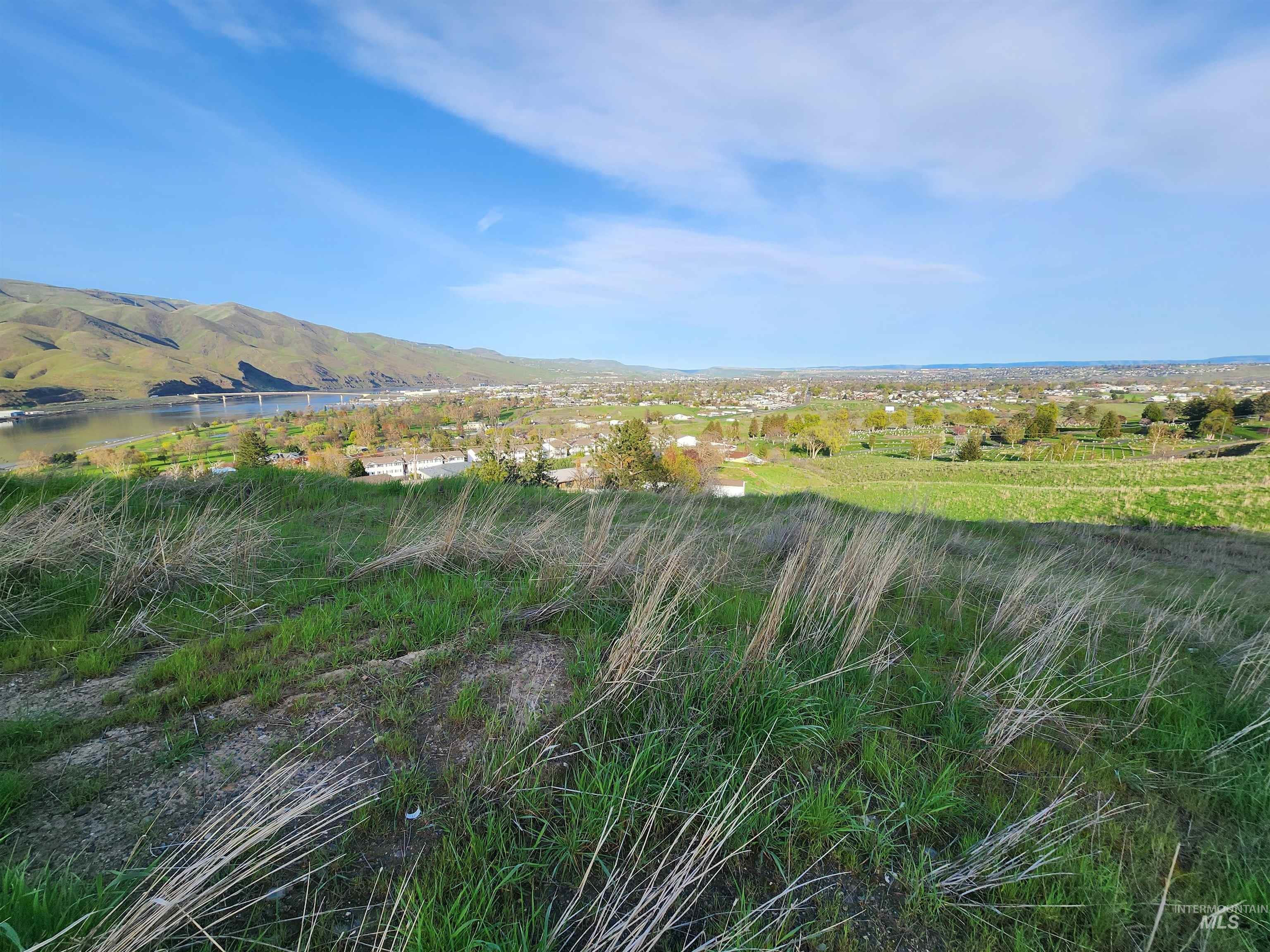 Lot 9 Valleyview Drive, Clarkston, Washington 99403, Land For Sale, Price $98,000, 98942421