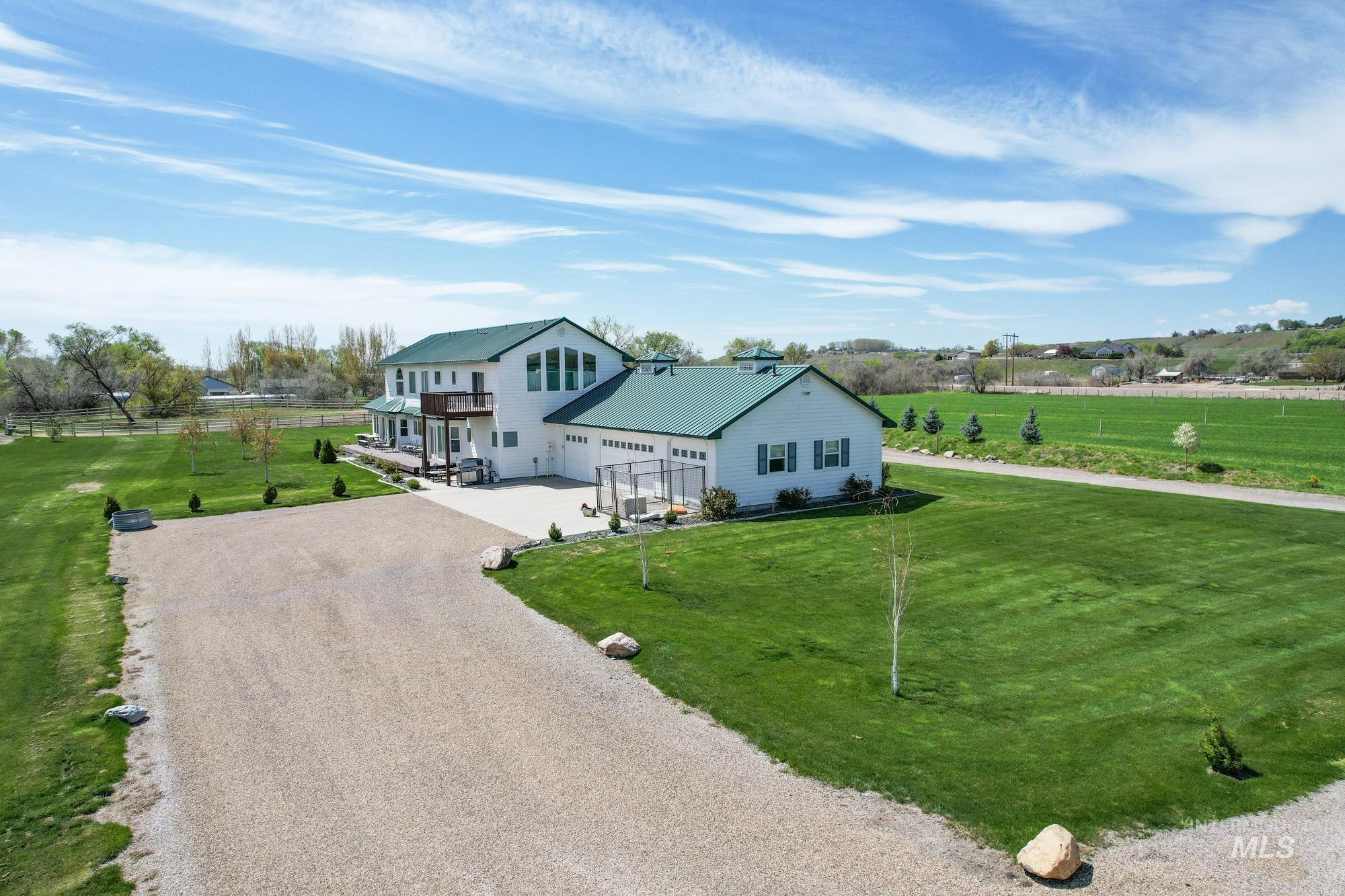 4460 Hwy 201, Ontario, Oregon 97914, 4 Bedrooms, 4 Bathrooms, Farm & Ranch For Sale, Price $2,200,000, 98942606