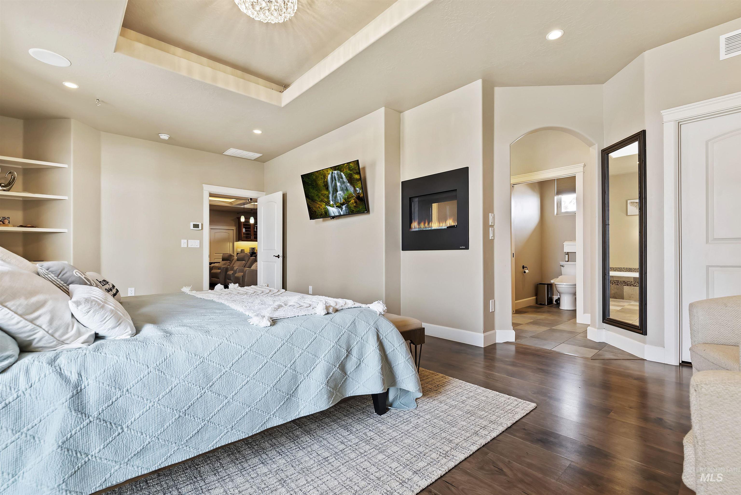 16300 S Curtis Rd., Kuna, Idaho 83634, 6 Bedrooms, 4 Bathrooms, Residential For Sale, Price $9,865,000, 98942625