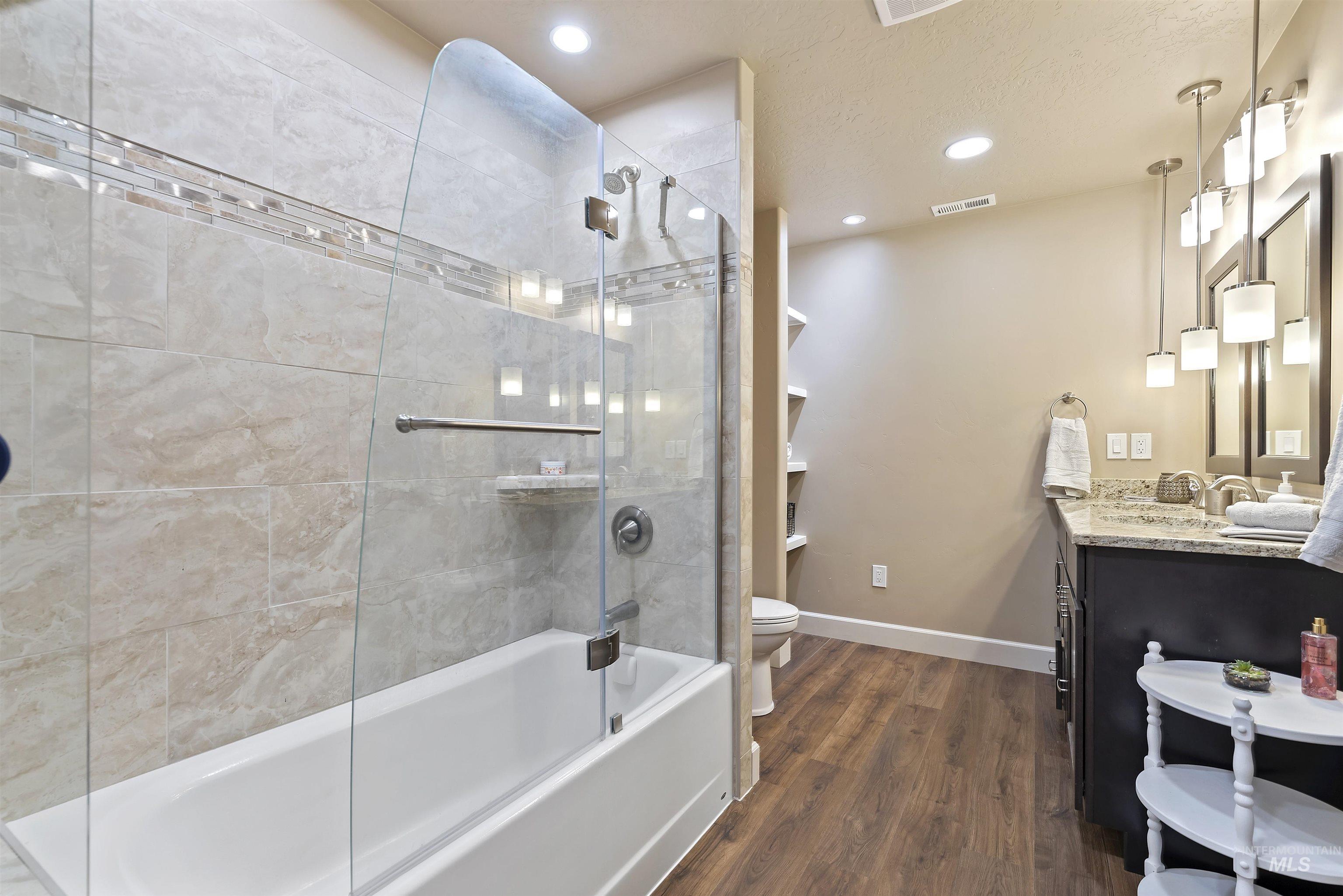 16300 S Curtis Rd., Kuna, Idaho 83634, 6 Bedrooms, 4 Bathrooms, Residential For Sale, Price $9,865,000, 98942625