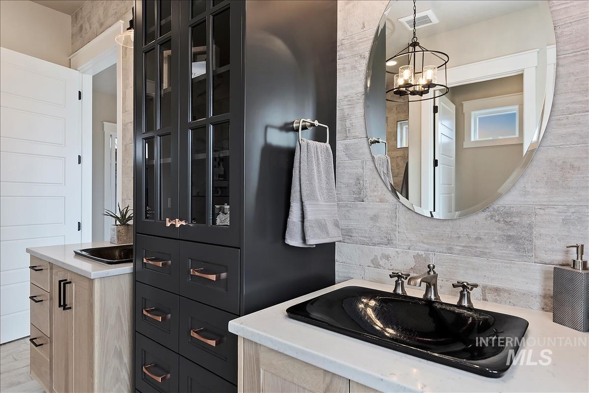 3427 N Hardwick Ave, Eagle, Idaho 83616, 4 Bedrooms, 4.5 Bathrooms, Residential For Sale, Price $2,845,000, 98942628