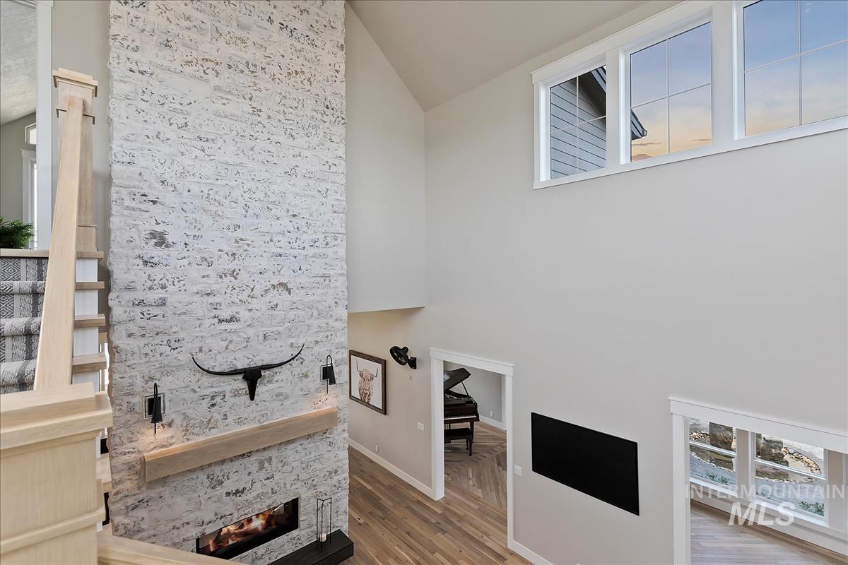 3427 N Hardwick Ave, Eagle, Idaho 83616, 4 Bedrooms, 4.5 Bathrooms, Residential For Sale, Price $2,845,000, 98942628