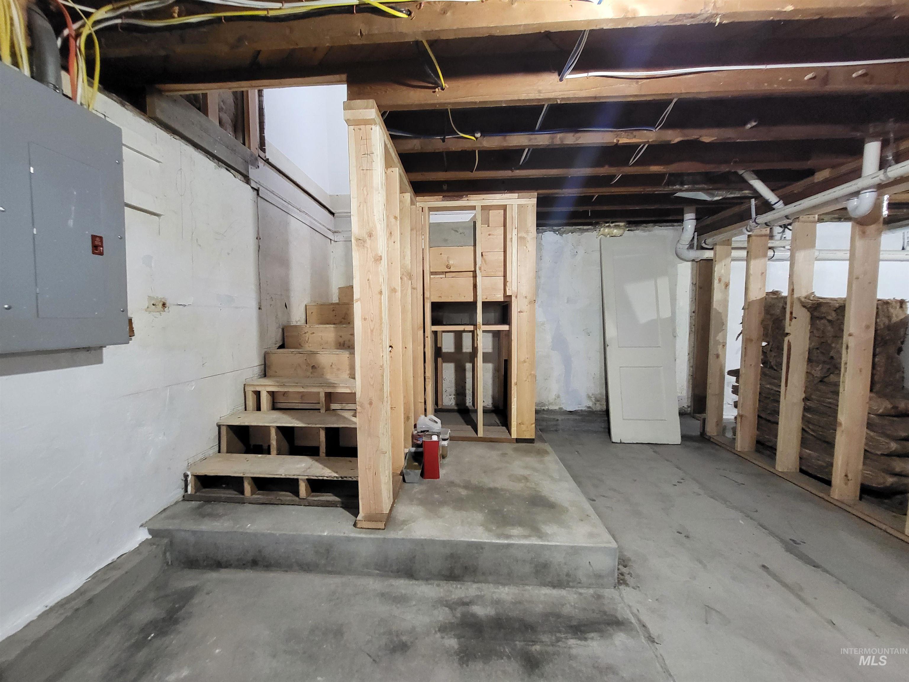 724 W A Street, Moscow, Idaho 83843, 1 Bedroom, 1 Bathroom, Residential Income For Sale, Price $437,500,MLS 98942858