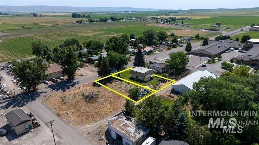 312 Boyd St W, Murtaugh, Idaho 83344, 5 Bedrooms, 2 Bathrooms, Residential For Sale, Price $299,000, 98942899