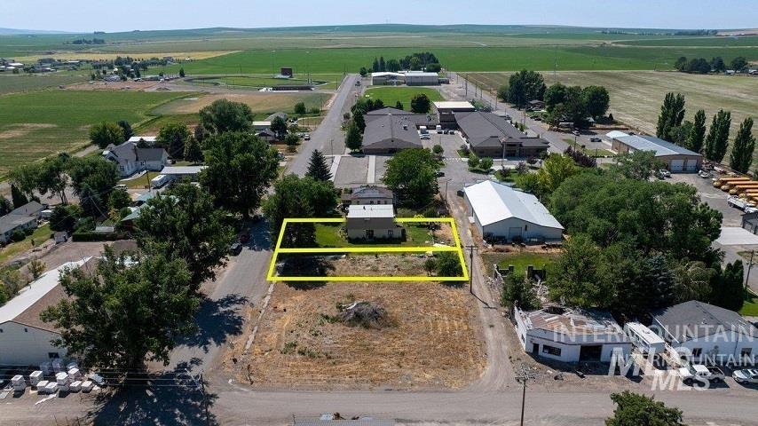 312 Boyd St W, Murtaugh, Idaho 83344, 5 Bedrooms, 2 Bathrooms, Residential For Sale, Price $299,000, 98942899