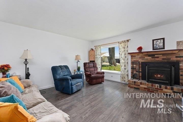312 Boyd St W, Murtaugh, Idaho 83344, 5 Bedrooms, 2 Bathrooms, Residential For Sale, Price $299,000, 98942899