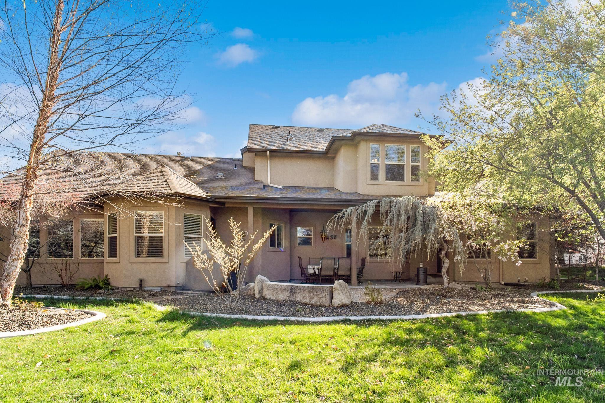 12160 W Pinewood River Lane, Star, Idaho 83669, 4 Bedrooms, 3.5 Bathrooms, Residential For Sale, Price $949,990,MLS 98942905