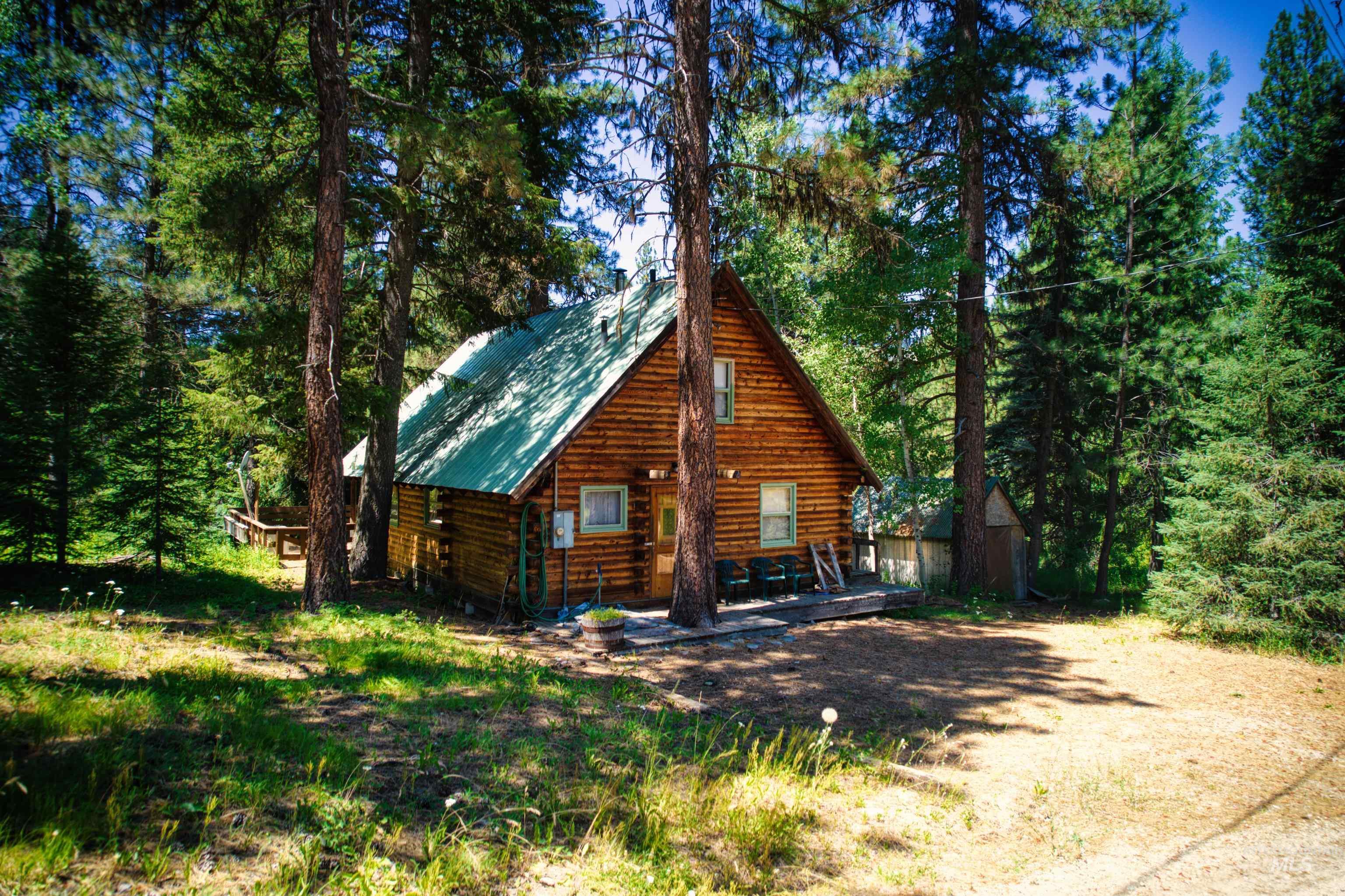 6 Willow Dr, Lowman, Idaho 83637, 3 Bedrooms, 1 Bathroom, Residential For Sale, Price $449,000, 98943062