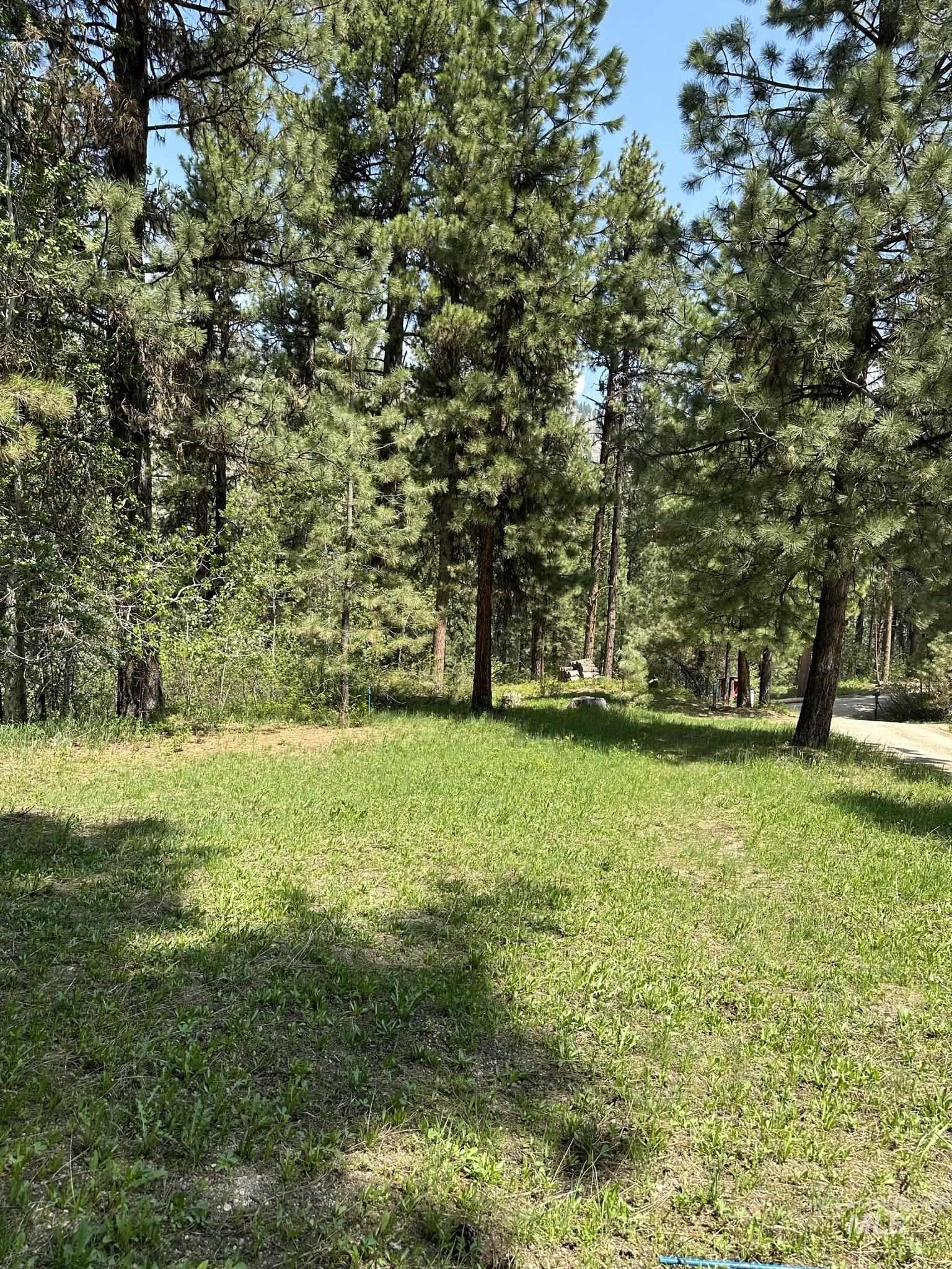 6 Willow Dr, Lowman, Idaho 83637, 3 Bedrooms, 1 Bathroom, Residential For Sale, Price $449,000, 98943062