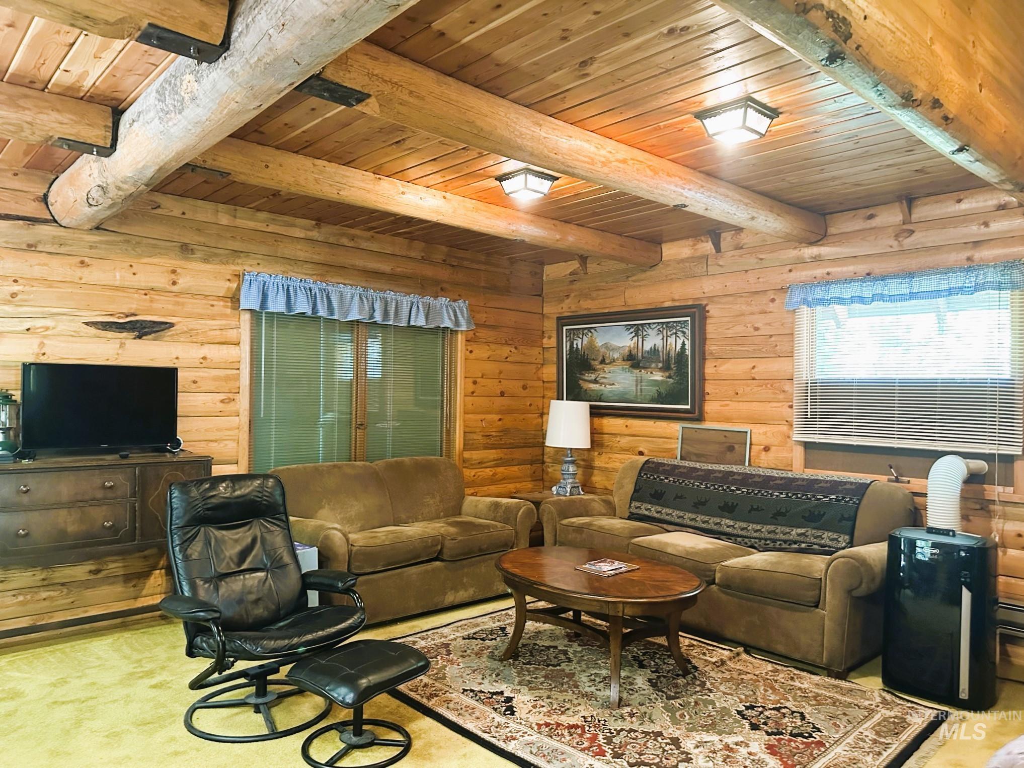 6 Willow Dr, Lowman, Idaho 83637, 3 Bedrooms, 1 Bathroom, Residential For Sale, Price $449,000, 98943062