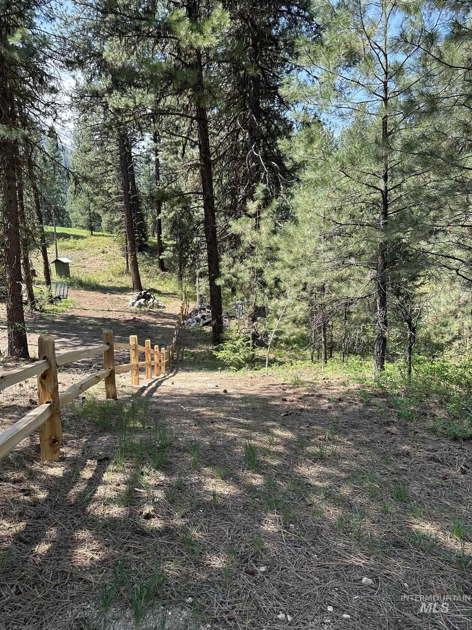 6 Willow Dr, Lowman, Idaho 83637, 3 Bedrooms, 1 Bathroom, Residential For Sale, Price $449,000, 98943062