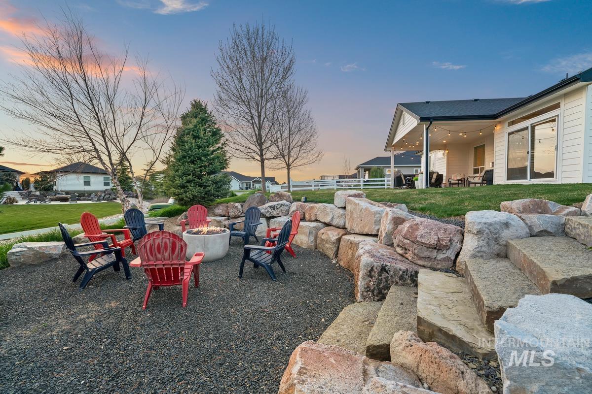 15111 Pinehurst Way, Caldwell, Idaho 83607, 5 Bedrooms, 2.5 Bathrooms, Residential For Sale, Price $1,099,000, 98943140
