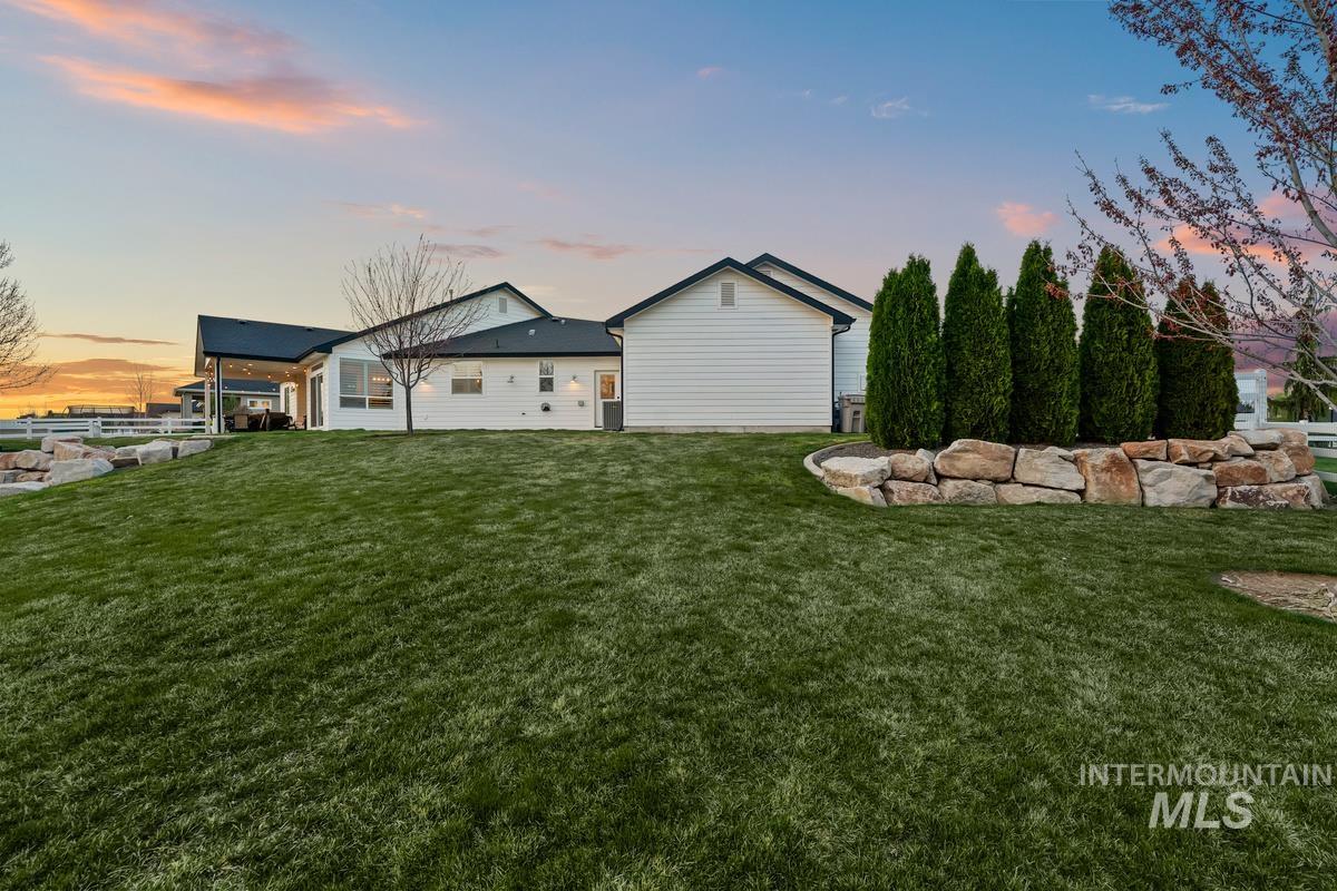 15111 Pinehurst Way, Caldwell, Idaho 83607, 5 Bedrooms, 2.5 Bathrooms, Residential For Sale, Price $1,099,000, 98943140