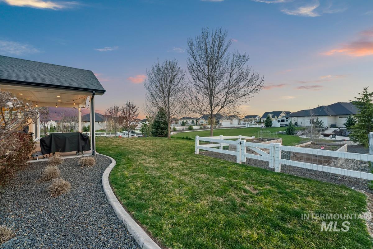 15111 Pinehurst Way, Caldwell, Idaho 83607, 5 Bedrooms, 2.5 Bathrooms, Residential For Sale, Price $1,099,000, 98943140