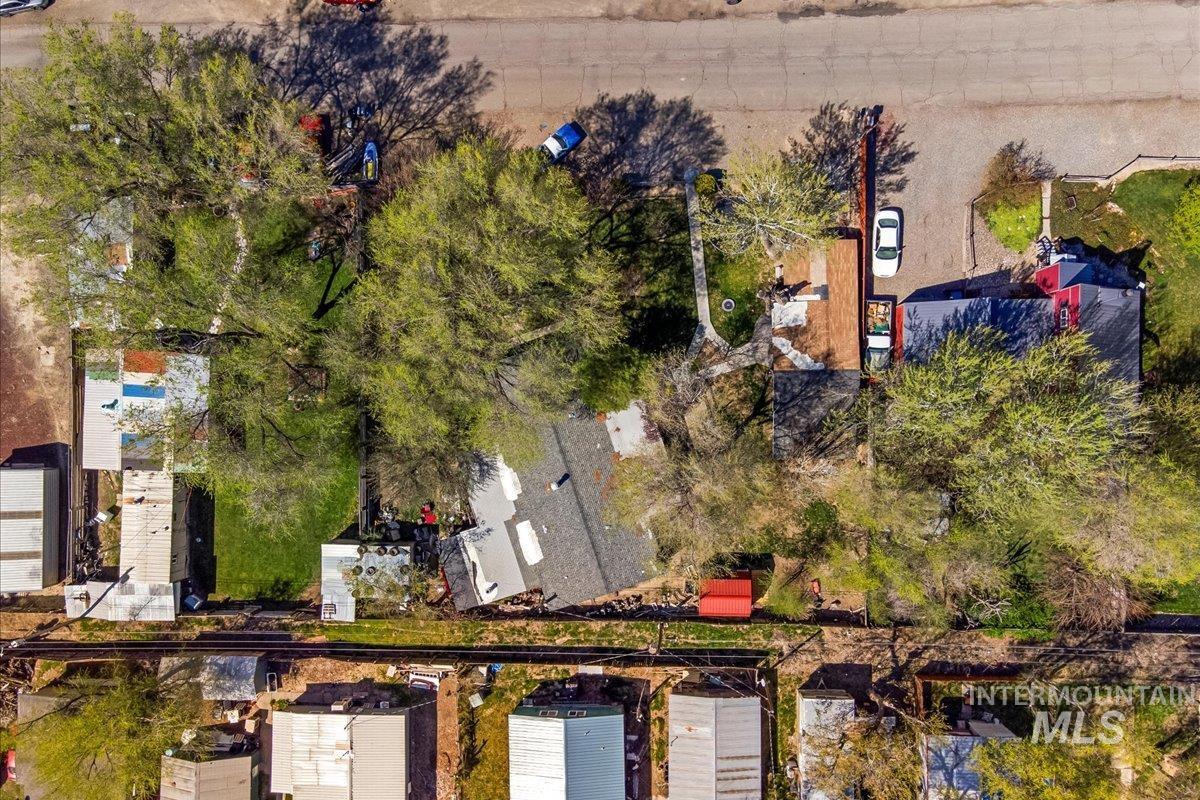 722 NW Date, Mountain Home, Idaho 83647, 3 Bedrooms, 2 Bathrooms, Residential For Sale, Price $238,999, 98943141