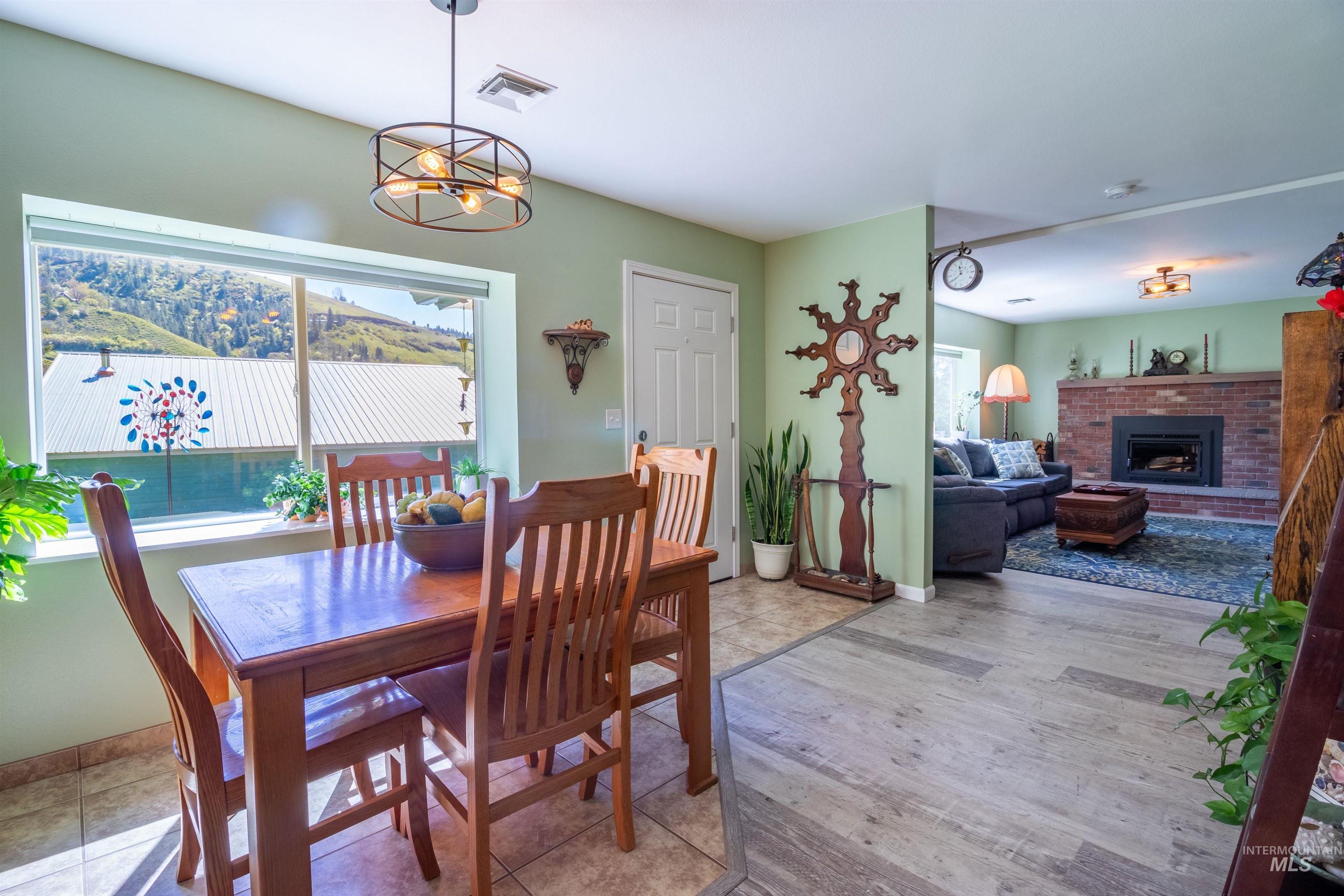 305 3rd Street, Juliaetta, Idaho 83535, 2 Bedrooms, 2 Bathrooms, Residential For Sale, Price $345,000, 98943145
