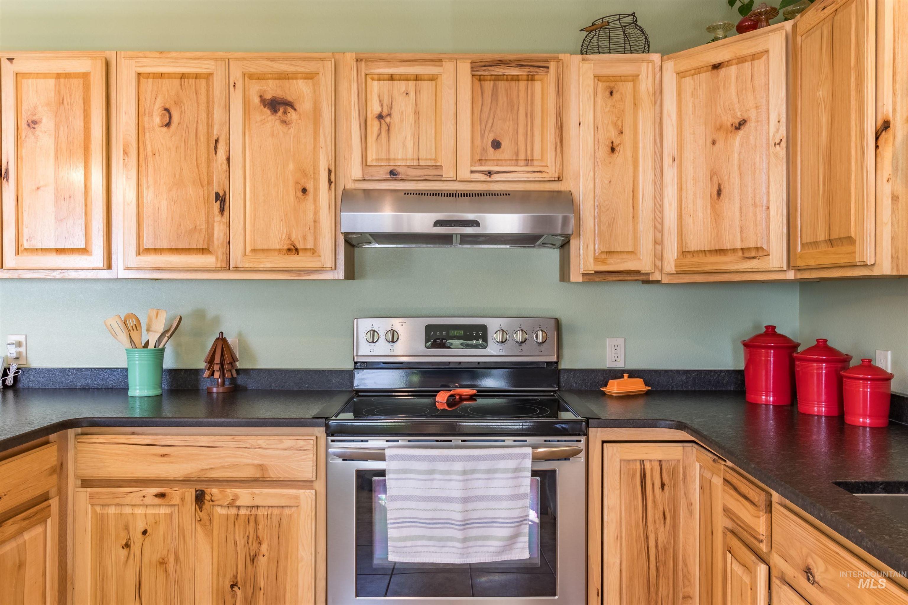305 3rd Street, Juliaetta, Idaho 83535, 2 Bedrooms, 2 Bathrooms, Residential For Sale, Price $345,000, 98943145