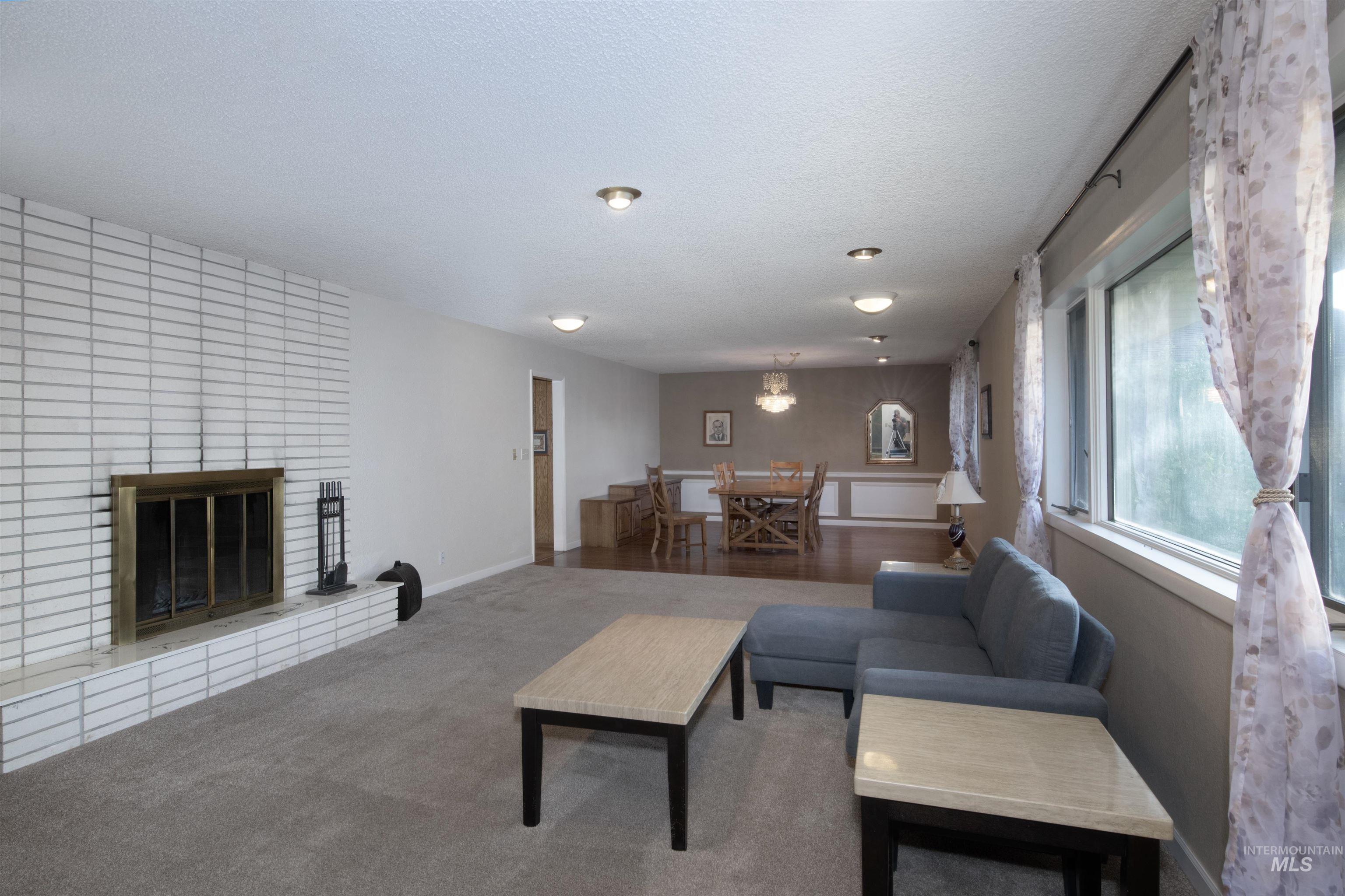 4371 N Grand View, Ontario, Oregon 97914, 3 Bedrooms, 2.5 Bathrooms, Farm & Ranch For Sale, Price $649,900, 98943197