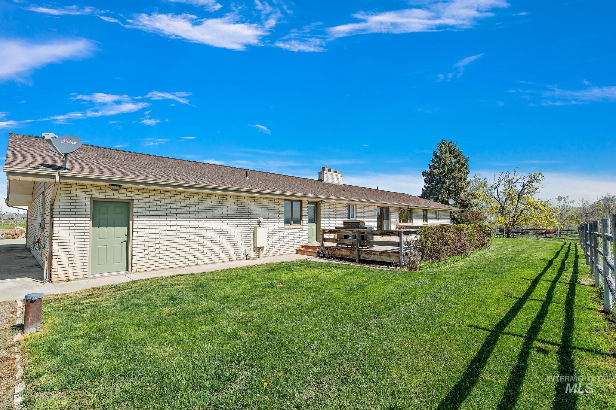 4371 N Grand View, Ontario, Oregon 97914, 3 Bedrooms, 2.5 Bathrooms, Farm & Ranch For Sale, Price $649,900, 98943197
