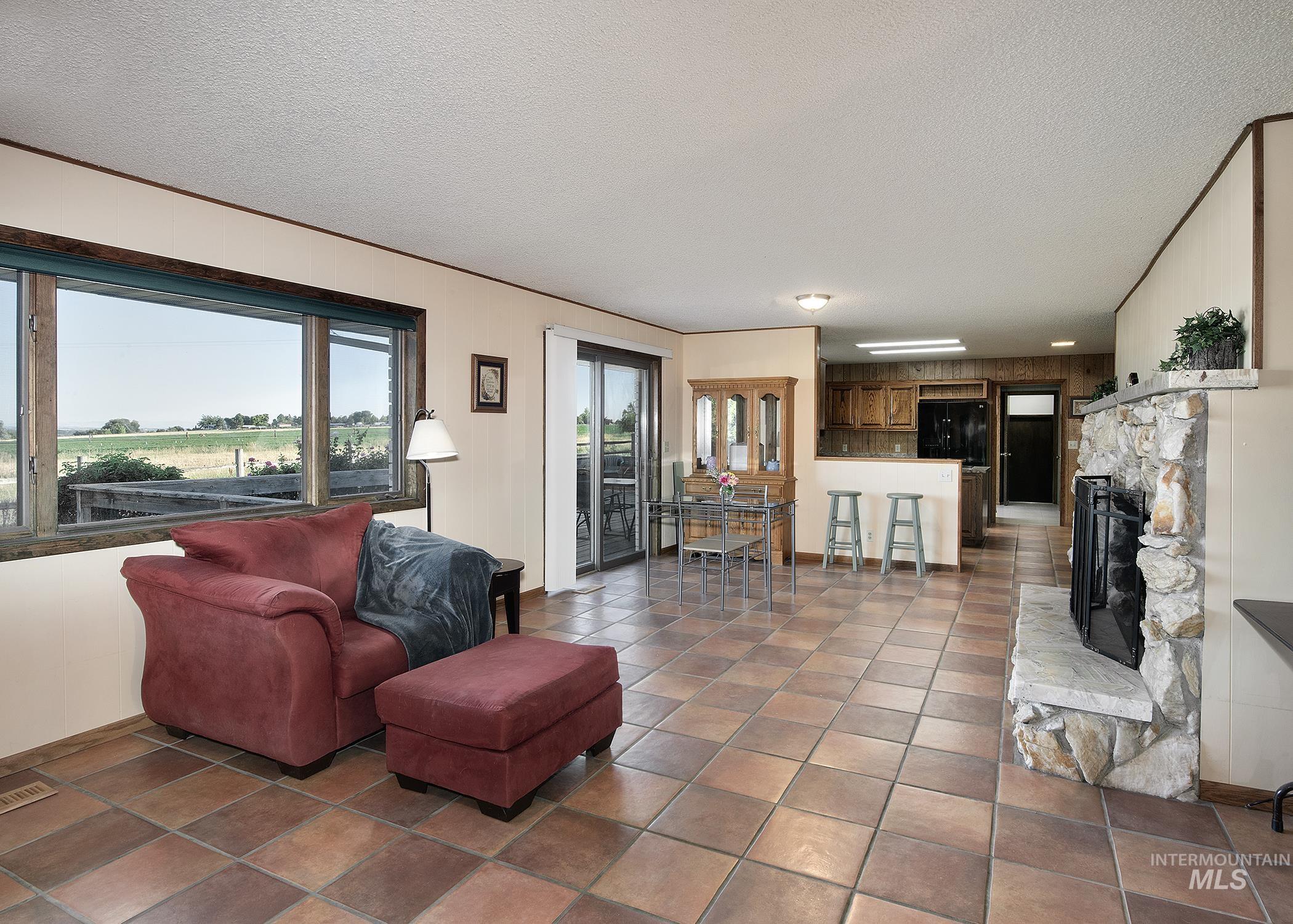 4371 N Grand View, Ontario, Oregon 97914, 3 Bedrooms, 2.5 Bathrooms, Farm & Ranch For Sale, Price $649,900, 98943197