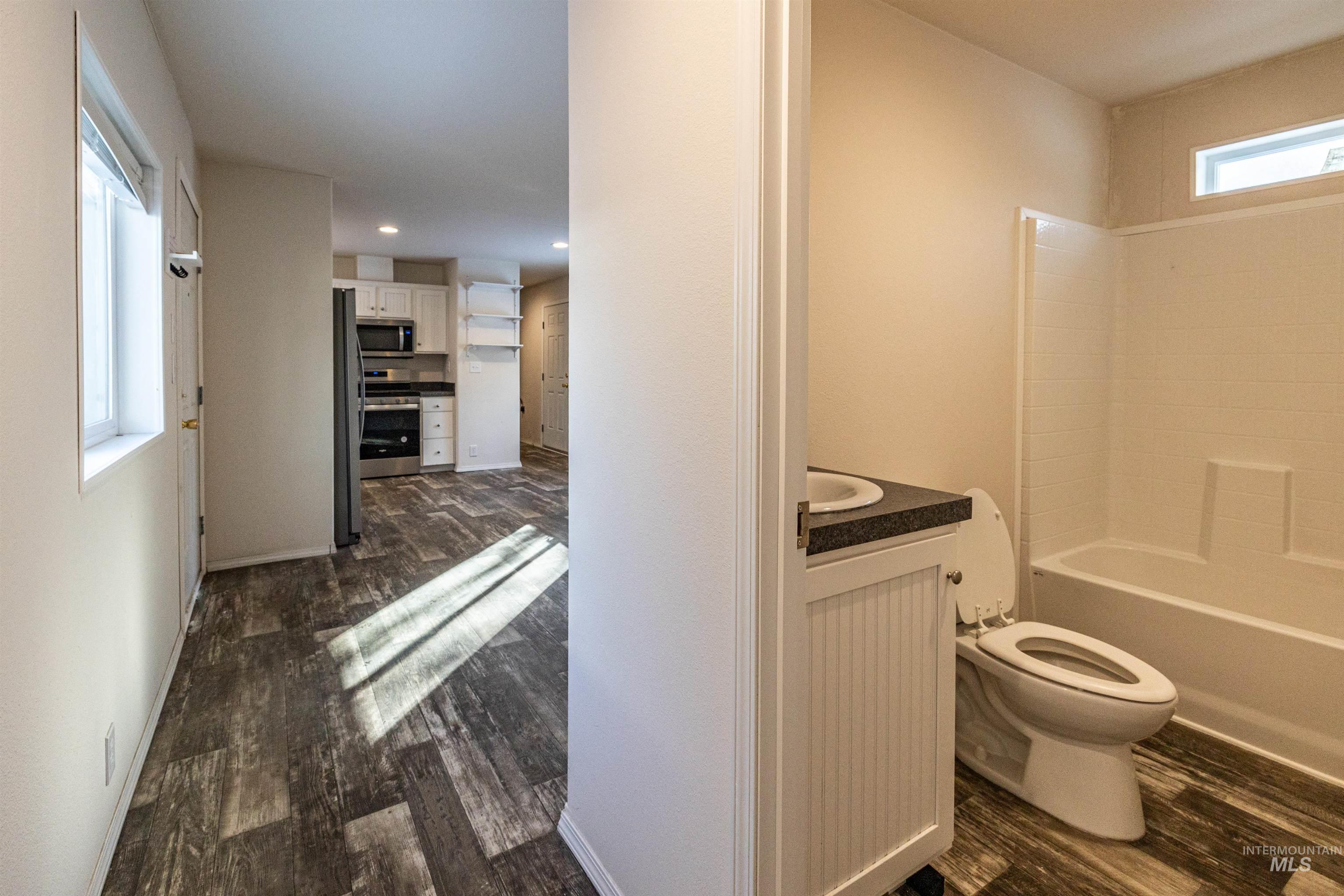 1200 Artesian Rd, Eagle, Idaho 83616, 2 Bedrooms, 1 Bathroom, Residential For Sale, Price $195,000, 98943240