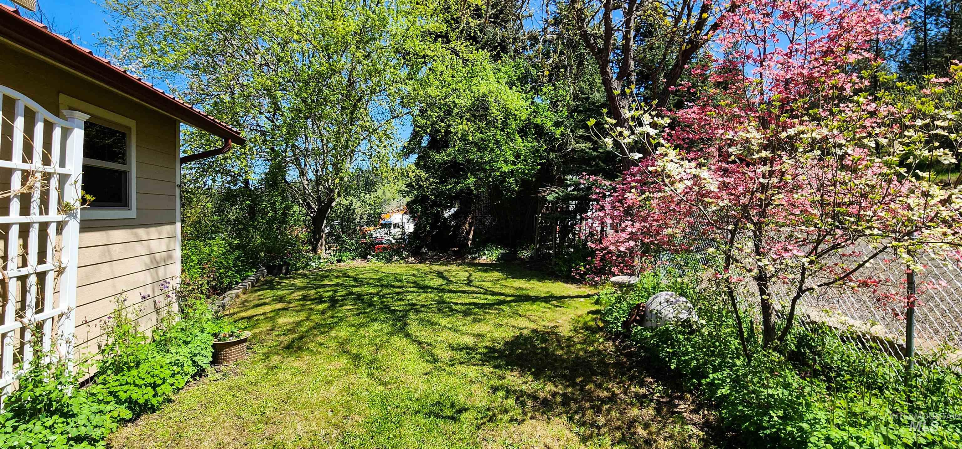 106 S Newsome St, Harpster, Idaho 83552, 4 Bedrooms, 2.5 Bathrooms, Residential For Sale, Price $635,000, 98943267