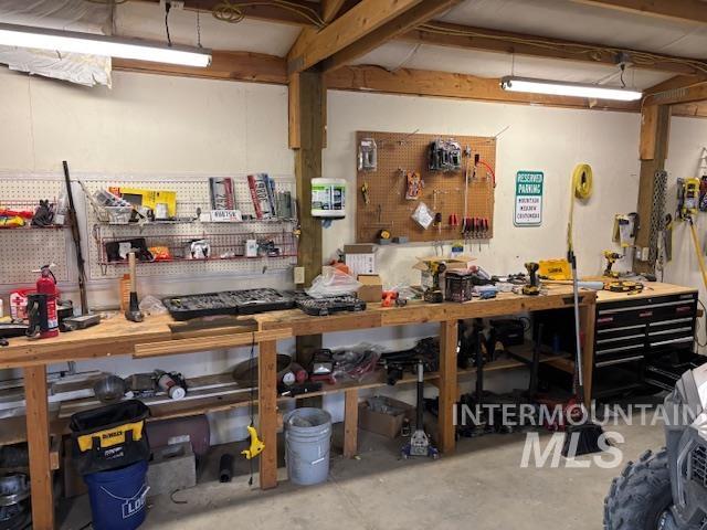 17052 Pershall St, Murphy, Idaho 83650, 3 Bedrooms, 2 Bathrooms, Residential For Sale, Price $345,000, 98943289