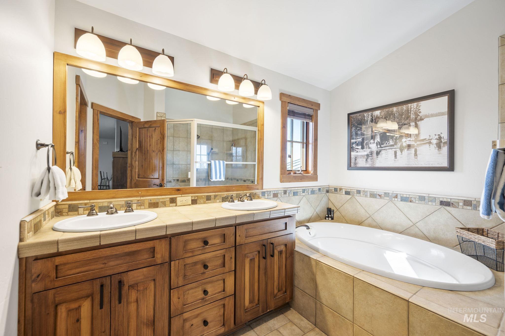 20 Francois Court, Donnelly, Idaho 83615, 4 Bedrooms, 4 Bathrooms, Residential For Sale, Price $2,098,000, 98943299