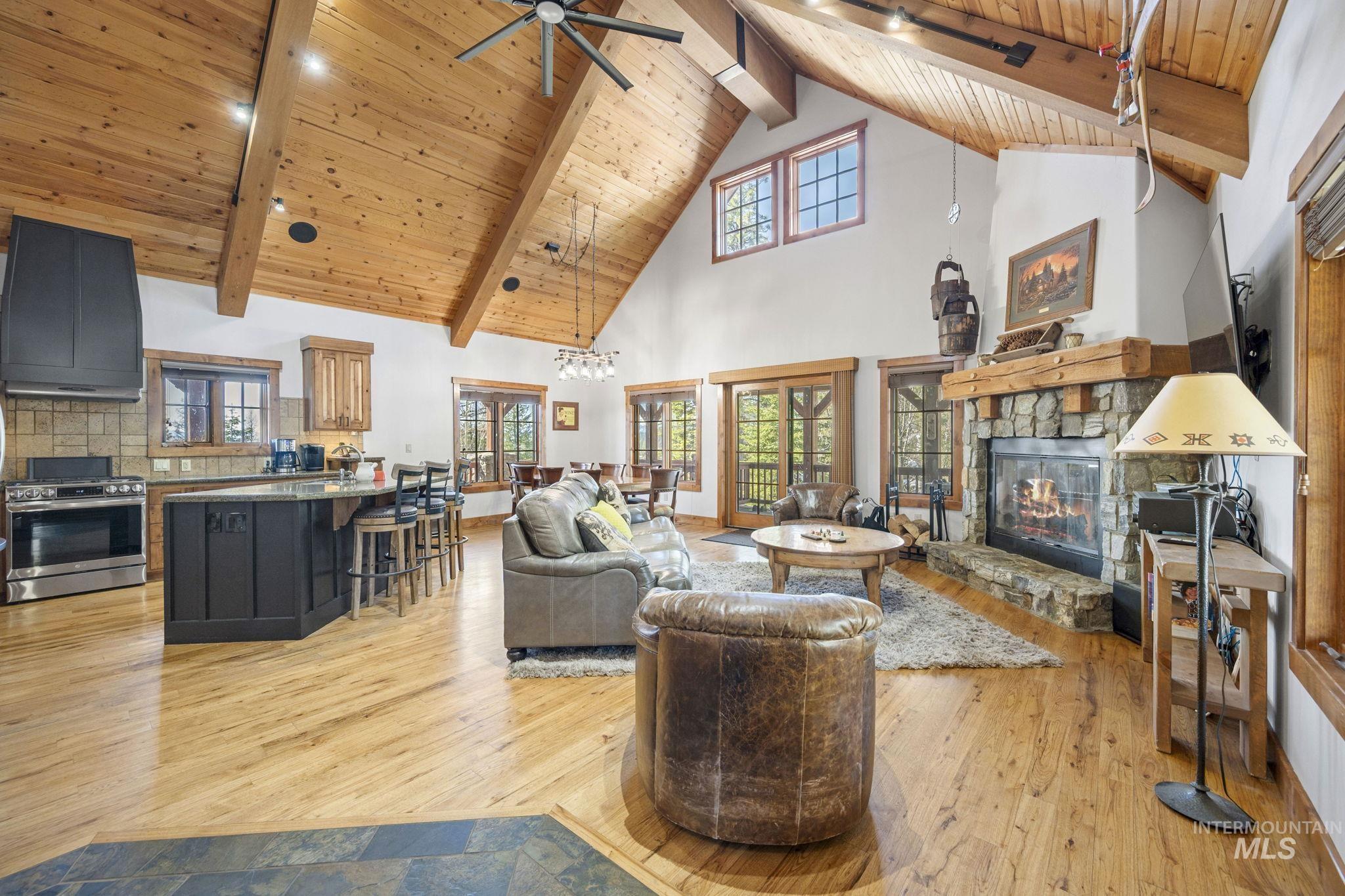 20 Francois Court, Donnelly, Idaho 83615, 4 Bedrooms, 4 Bathrooms, Residential For Sale, Price $2,098,000, 98943299