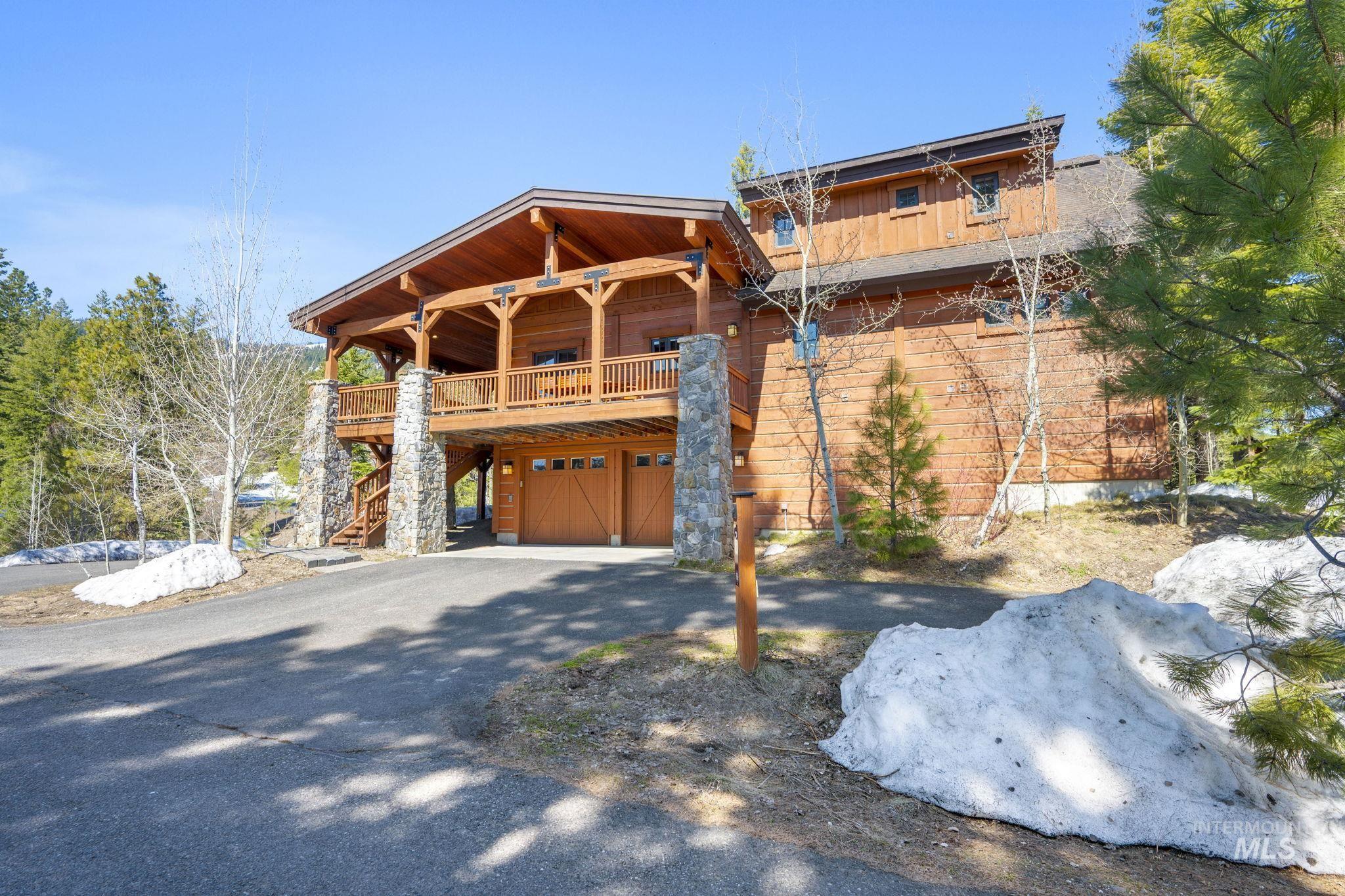 20 Francois Court, Donnelly, Idaho 83615, 4 Bedrooms, 4 Bathrooms, Residential For Sale, Price $2,098,000, 98943299