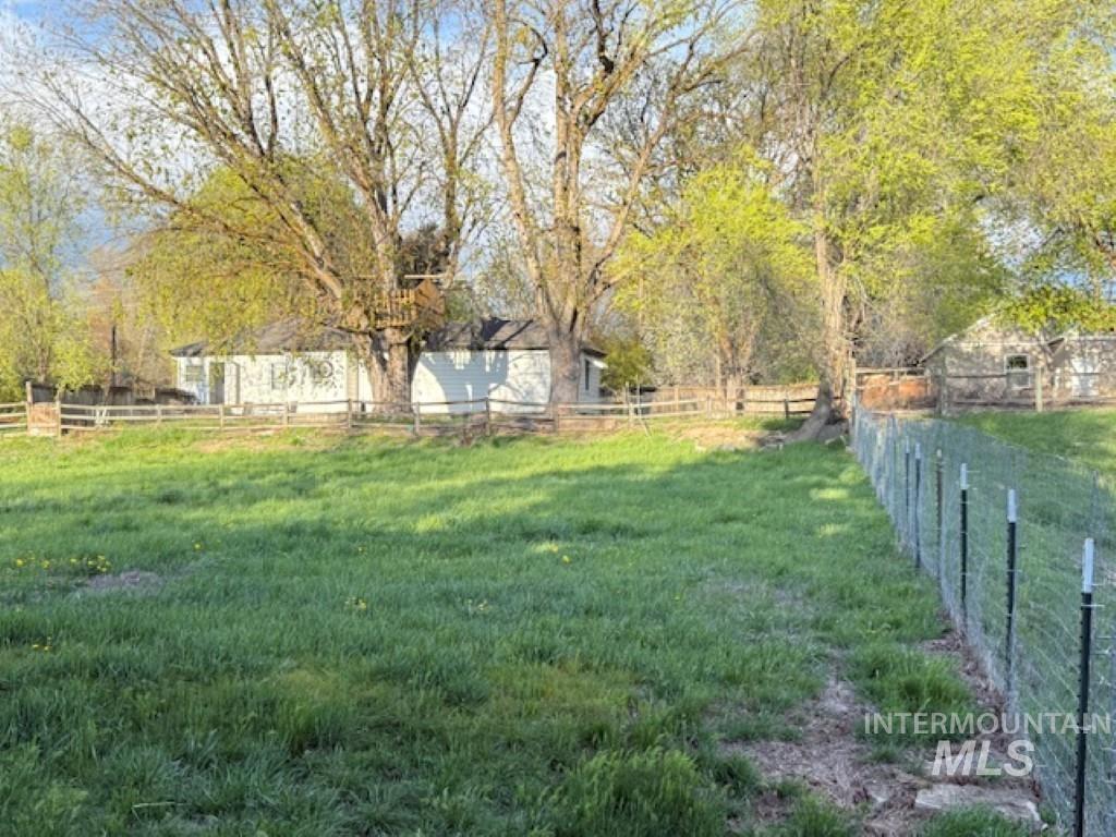 1119 N Eagle Rd, Eagle, Idaho 83616-5017, 3 Bedrooms, 1 Bathroom, Residential For Sale, Price $1,150,000, 98943551