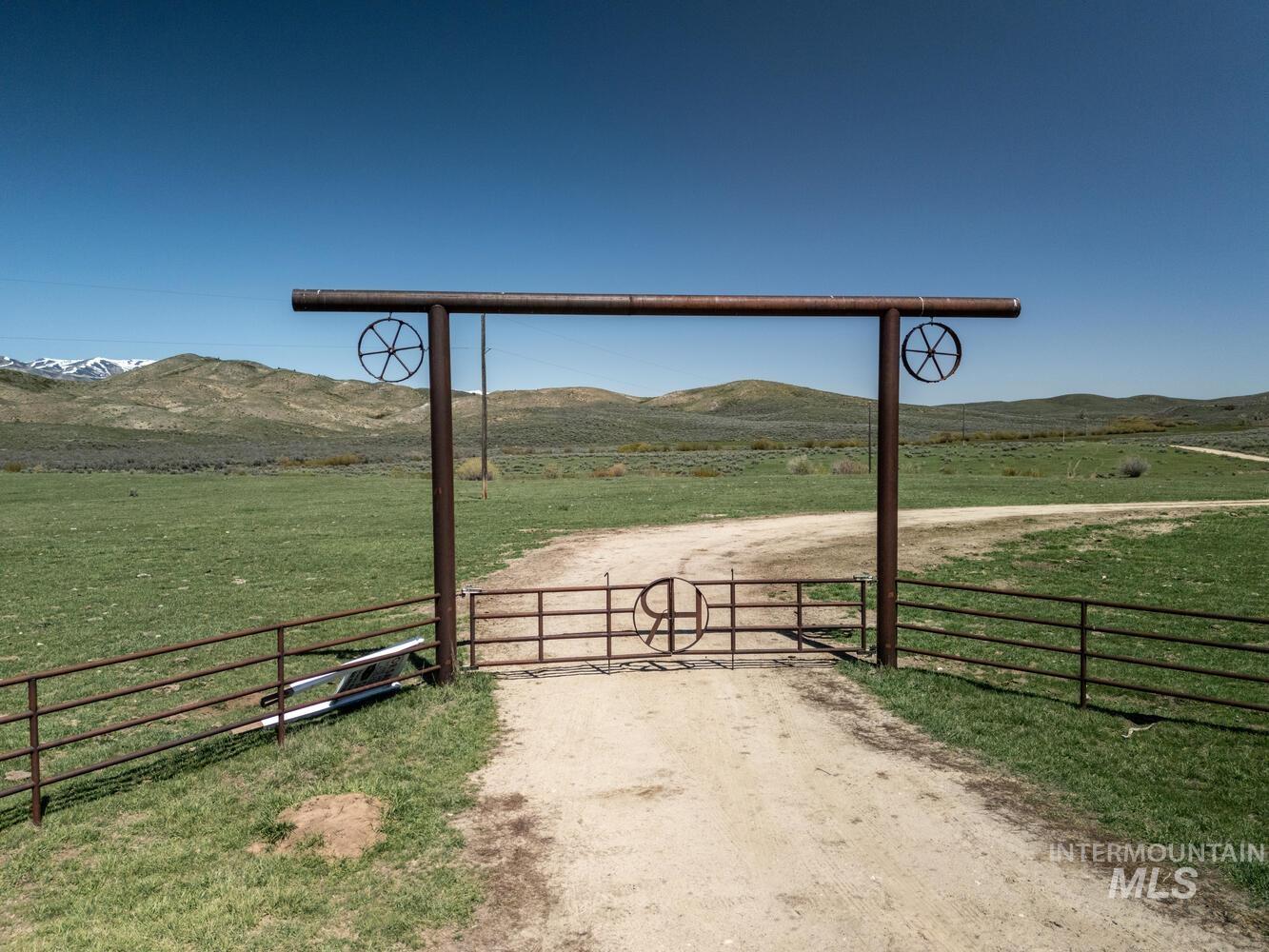 Ray Hunt Ranch, Mountain Home, Idaho 83647, 3 Bedrooms, 3 Bathrooms, Farm & Ranch For Sale, Price $4,500,000, 98943743