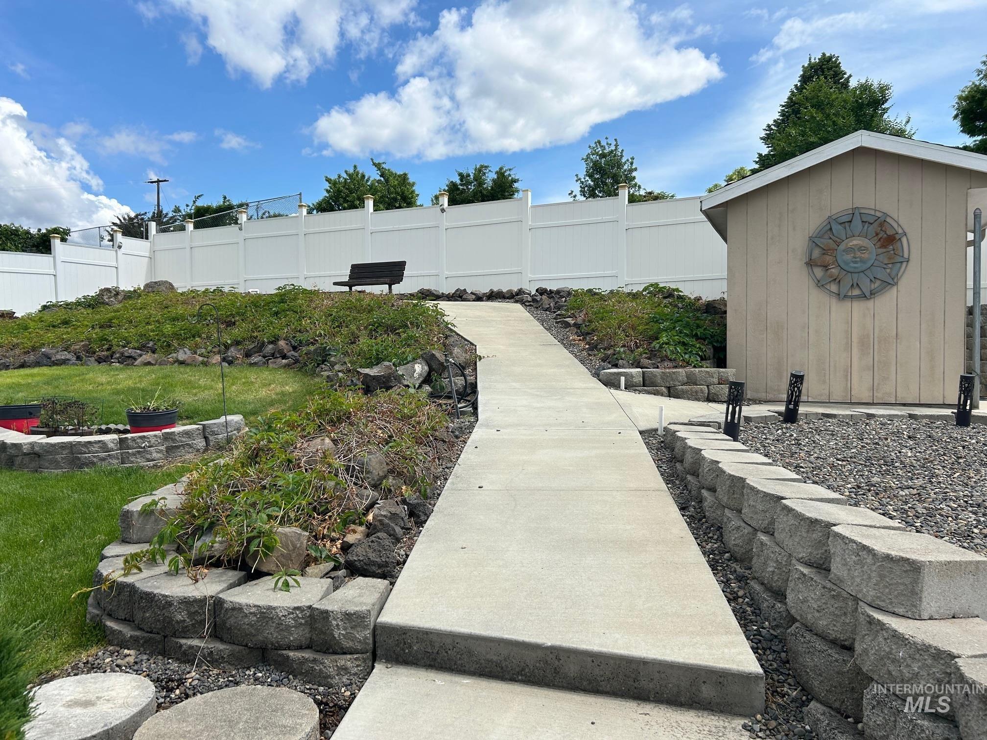 3413 Bluebird Circle, Lewiston, Idaho 83501, 4 Bedrooms, 6 Bathrooms, Residential For Sale, Price $755,000, 98943792