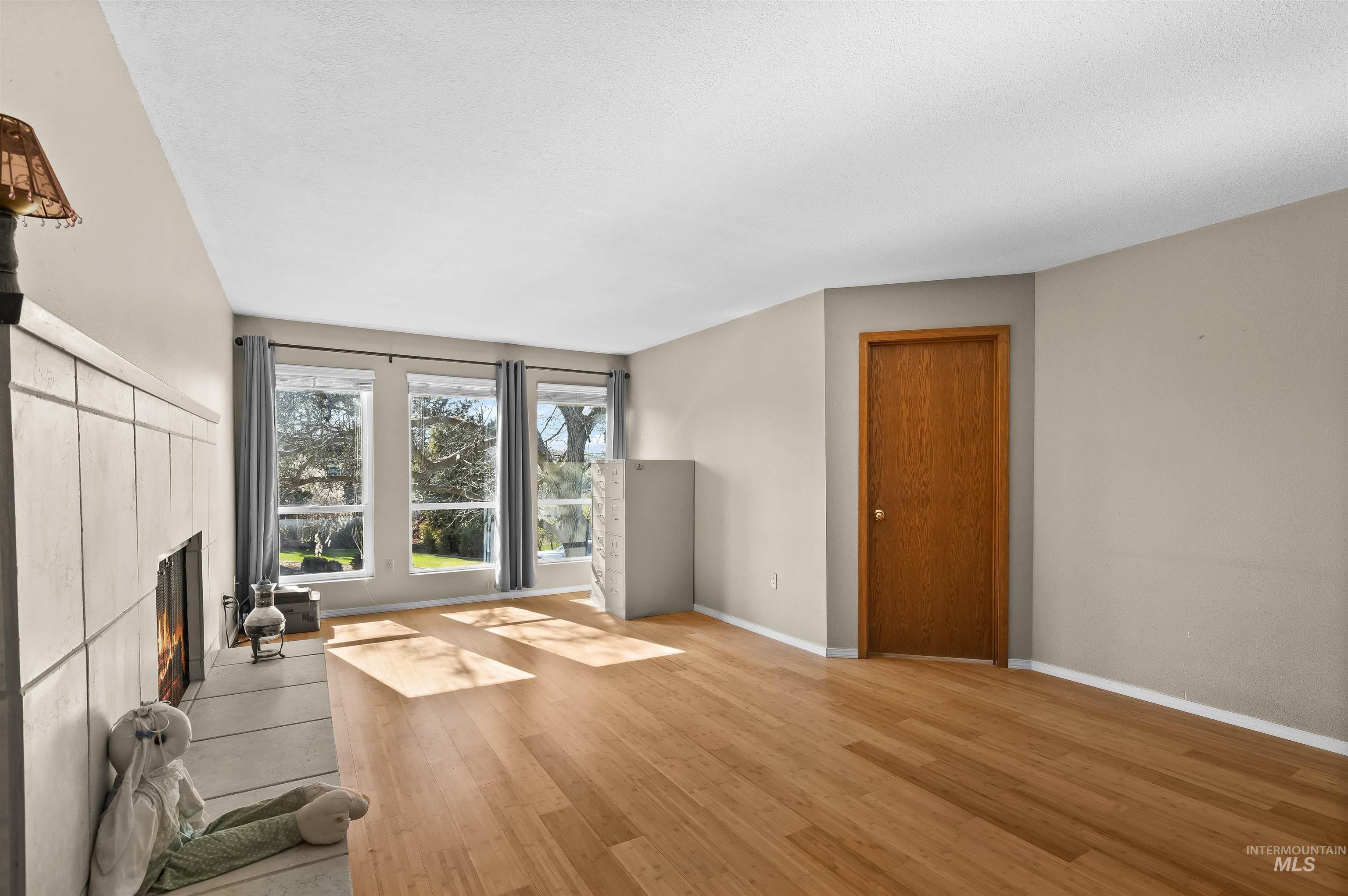 3413 Bluebird Circle, Lewiston, Idaho 83501, 4 Bedrooms, 6 Bathrooms, Residential For Sale, Price $755,000, 98943792