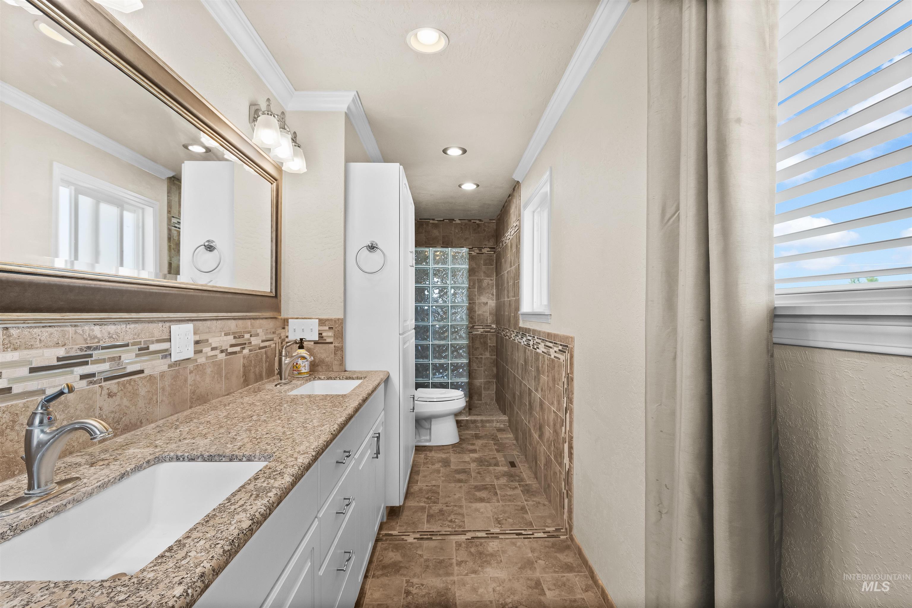 3413 Bluebird Circle, Lewiston, Idaho 83501, 4 Bedrooms, 6 Bathrooms, Residential For Sale, Price $755,000, 98943792