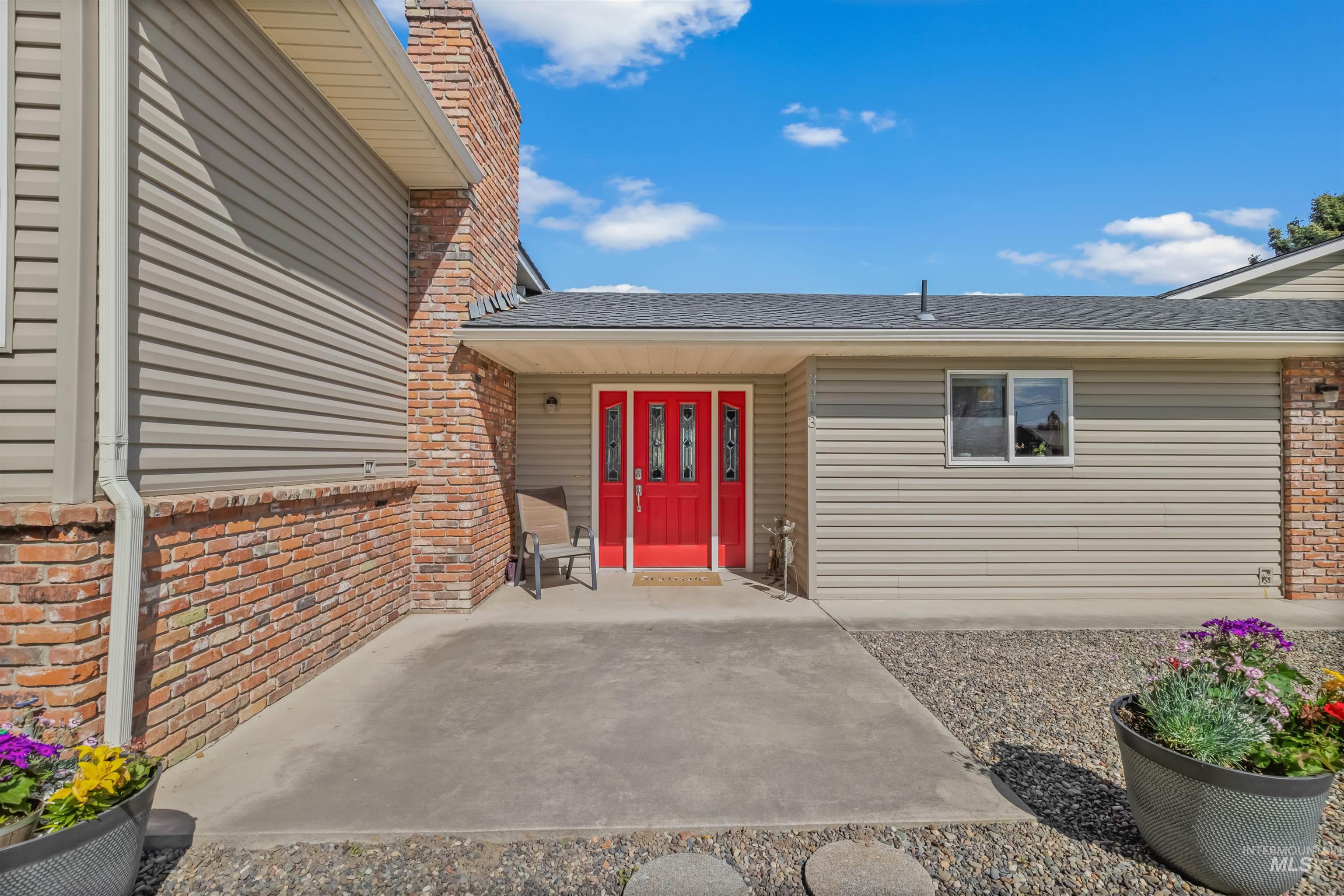 3413 Bluebird Circle, Lewiston, Idaho 83501, 4 Bedrooms, 6 Bathrooms, Residential For Sale, Price $755,000, 98943792