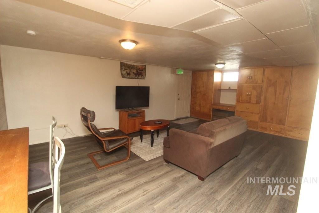 2717 S Kimball Ave., Caldwell, Idaho 83605, 4 Bedrooms, 2 Bathrooms, Residential For Sale, Price $995,000, 98943802