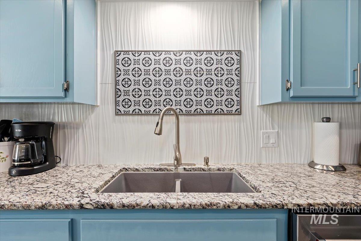 139 Los Lagos, Twin Falls, Idaho 83301, 3 Bedrooms, 2 Bathrooms, Residential For Sale, Price $483,000, 98943827