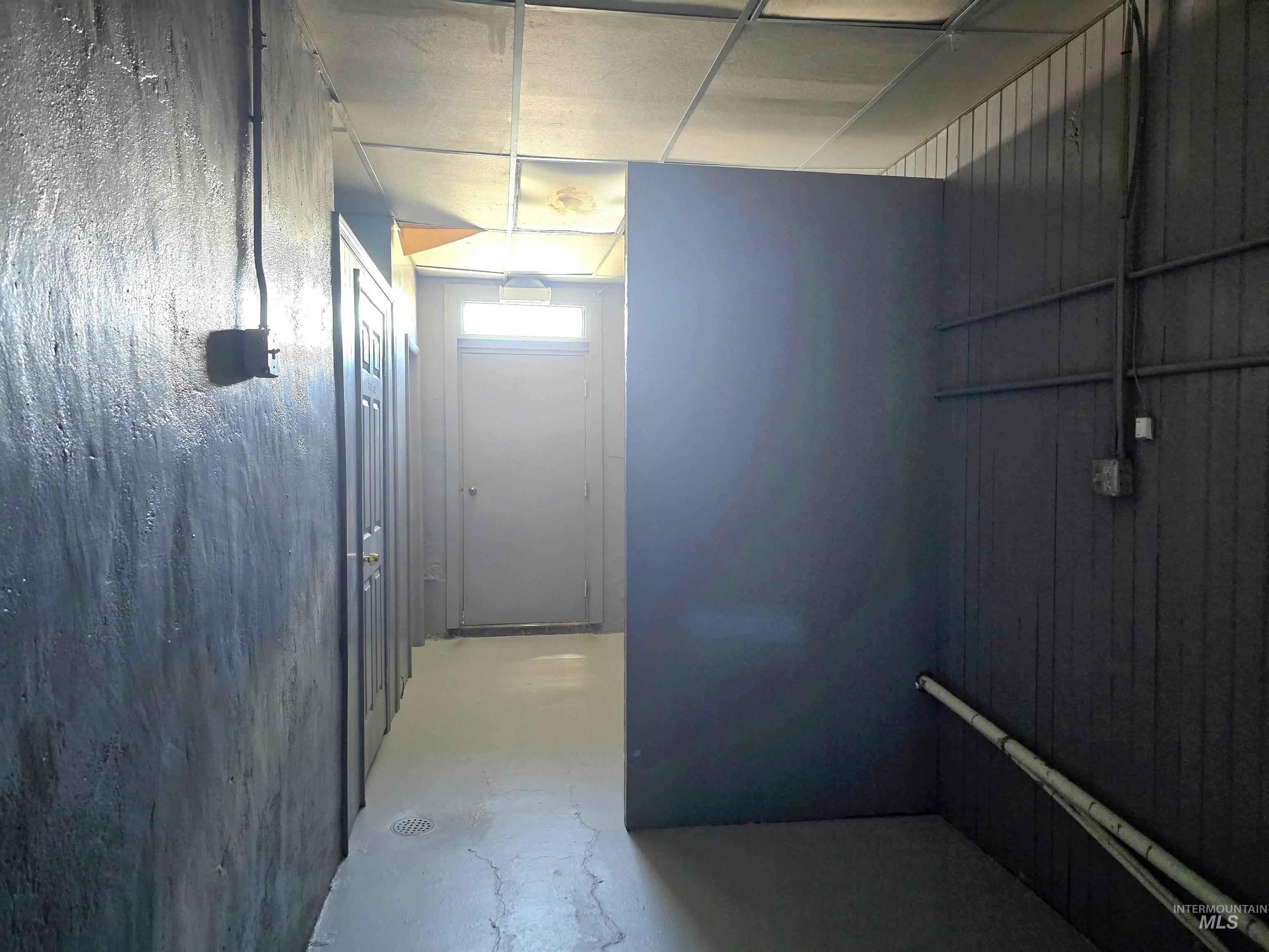 28 W Idaho, Weiser, Idaho 83672, 4 Rooms, Business/Commercial For Sale, Price $110,000, 98943841