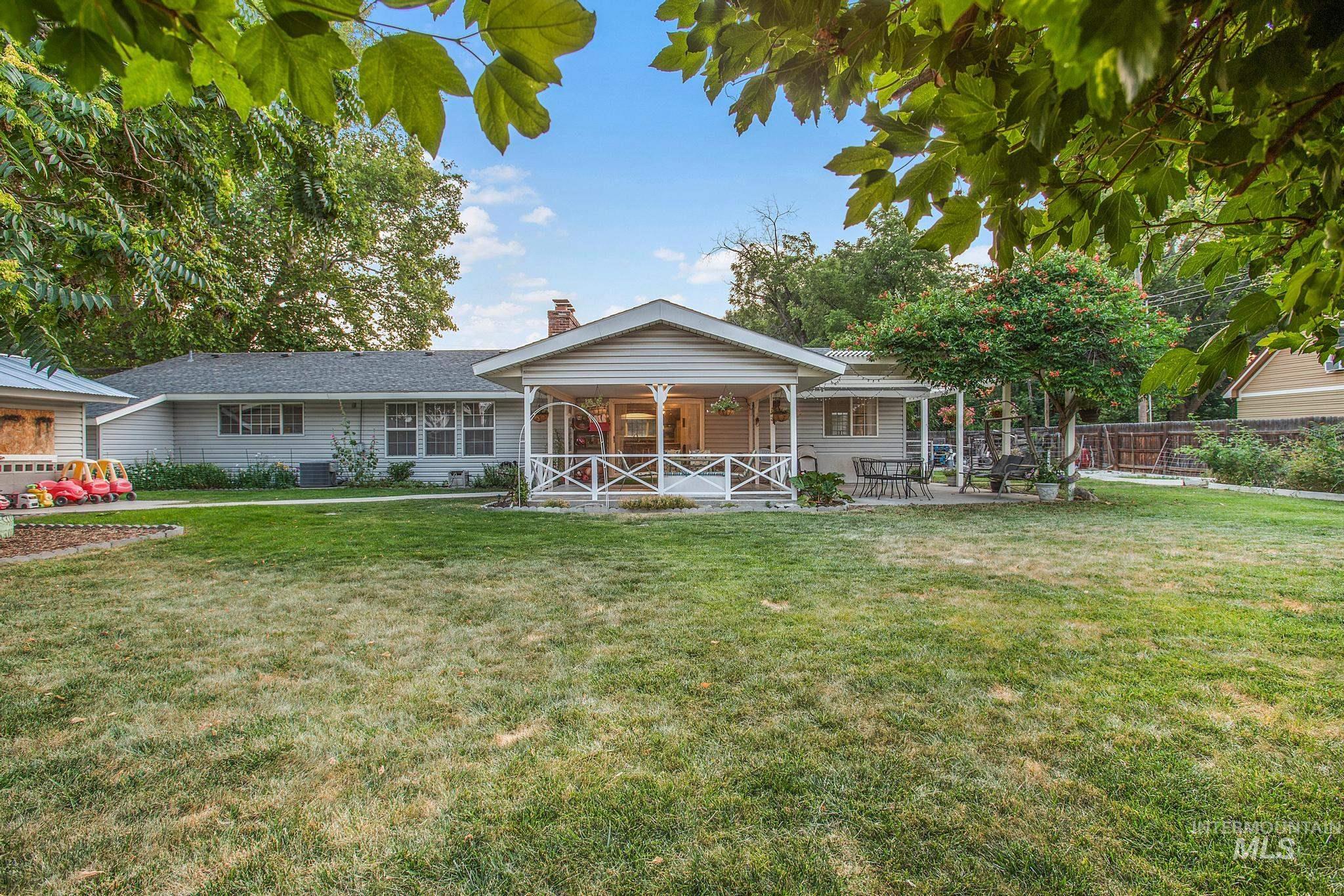 2523 S Kimball, Caldwell, Idaho 83605, 4 Bedrooms, 3 Bathrooms, Residential For Sale, Price $689,000, 98944085