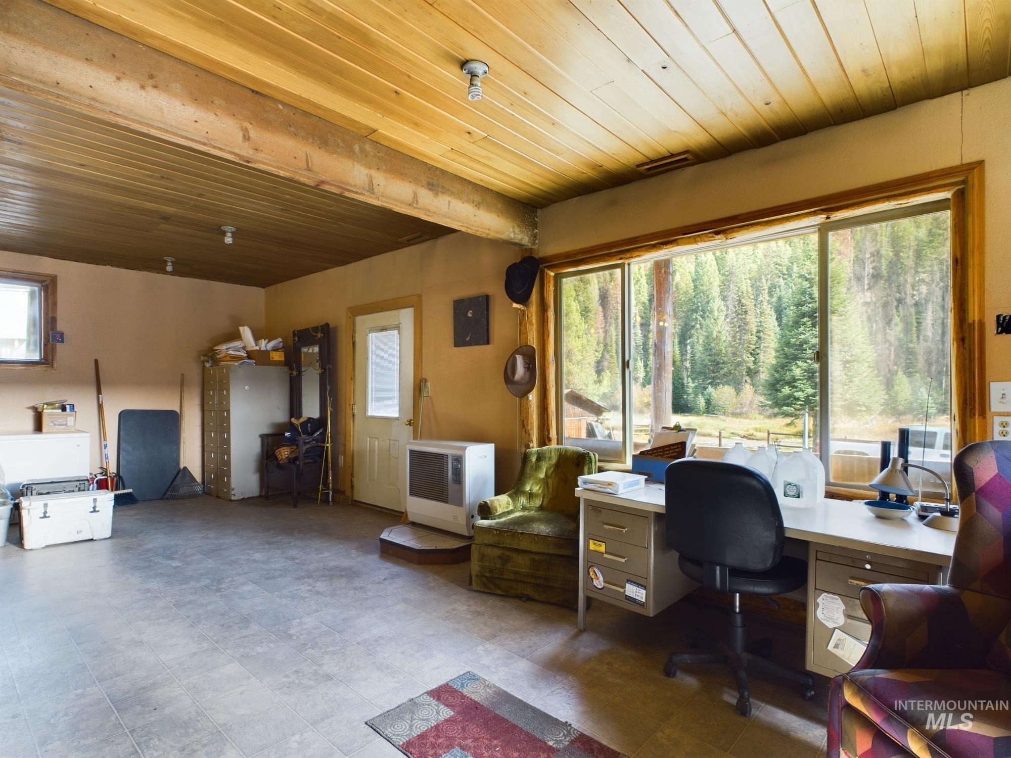 1886 & 1888 Crooked River Rd, Elk City, Idaho 83525, 3 Bedrooms, 3 Bathrooms, Residential For Sale, Price $349,000, 98944141