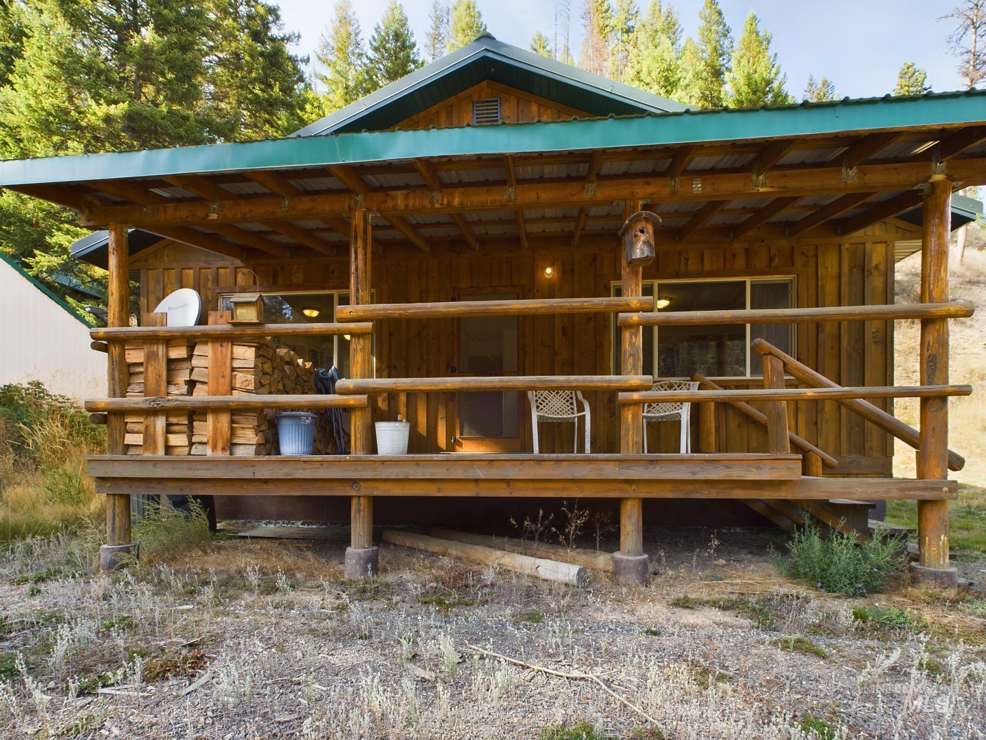 1886 & 1888 Crooked River Rd, Elk City, Idaho 83525, 3 Bedrooms, 3 Bathrooms, Residential For Sale, Price $349,000, 98944141