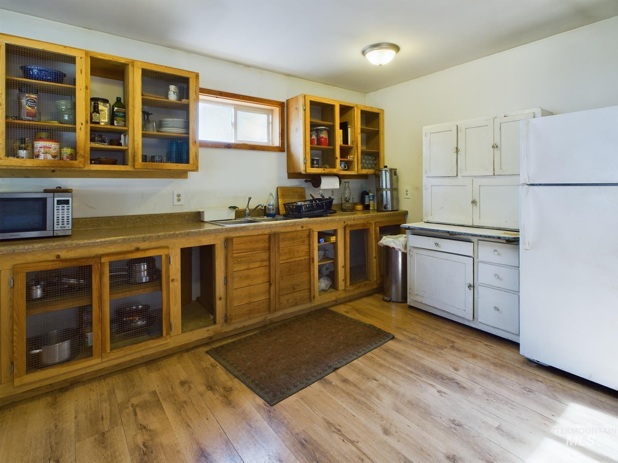 1886 & 1888 Crooked River Rd, Elk City, Idaho 83525, 3 Bedrooms, 3 Bathrooms, Residential For Sale, Price $349,000, 98944141