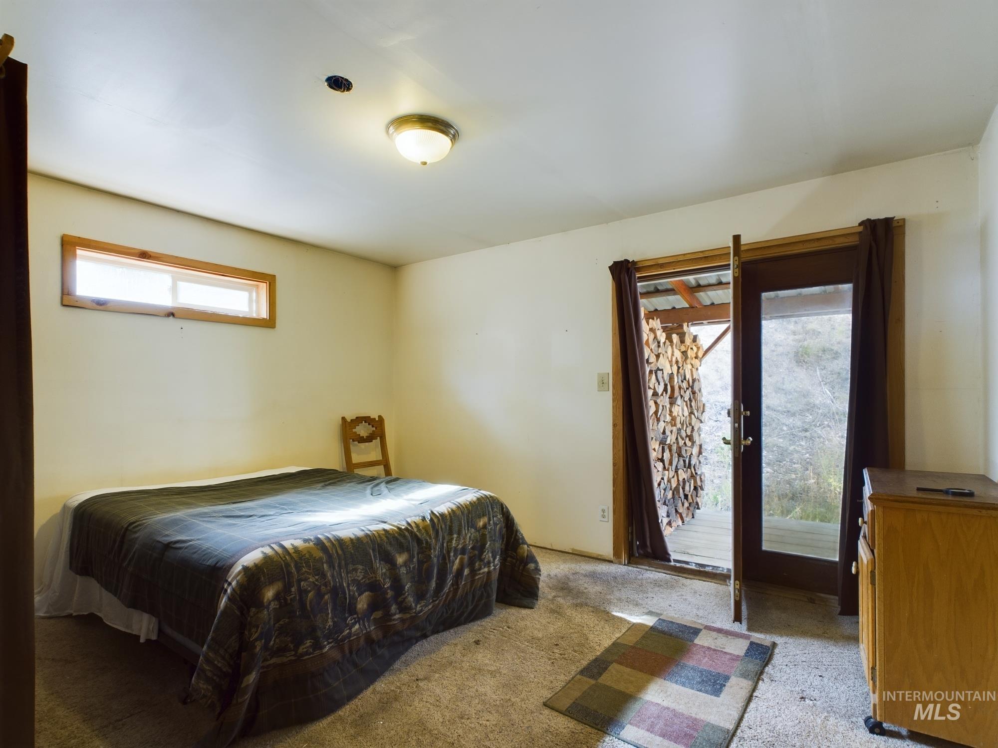 1886 & 1888 Crooked River Rd, Elk City, Idaho 83525, 3 Bedrooms, 3 Bathrooms, Residential For Sale, Price $349,000, 98944141