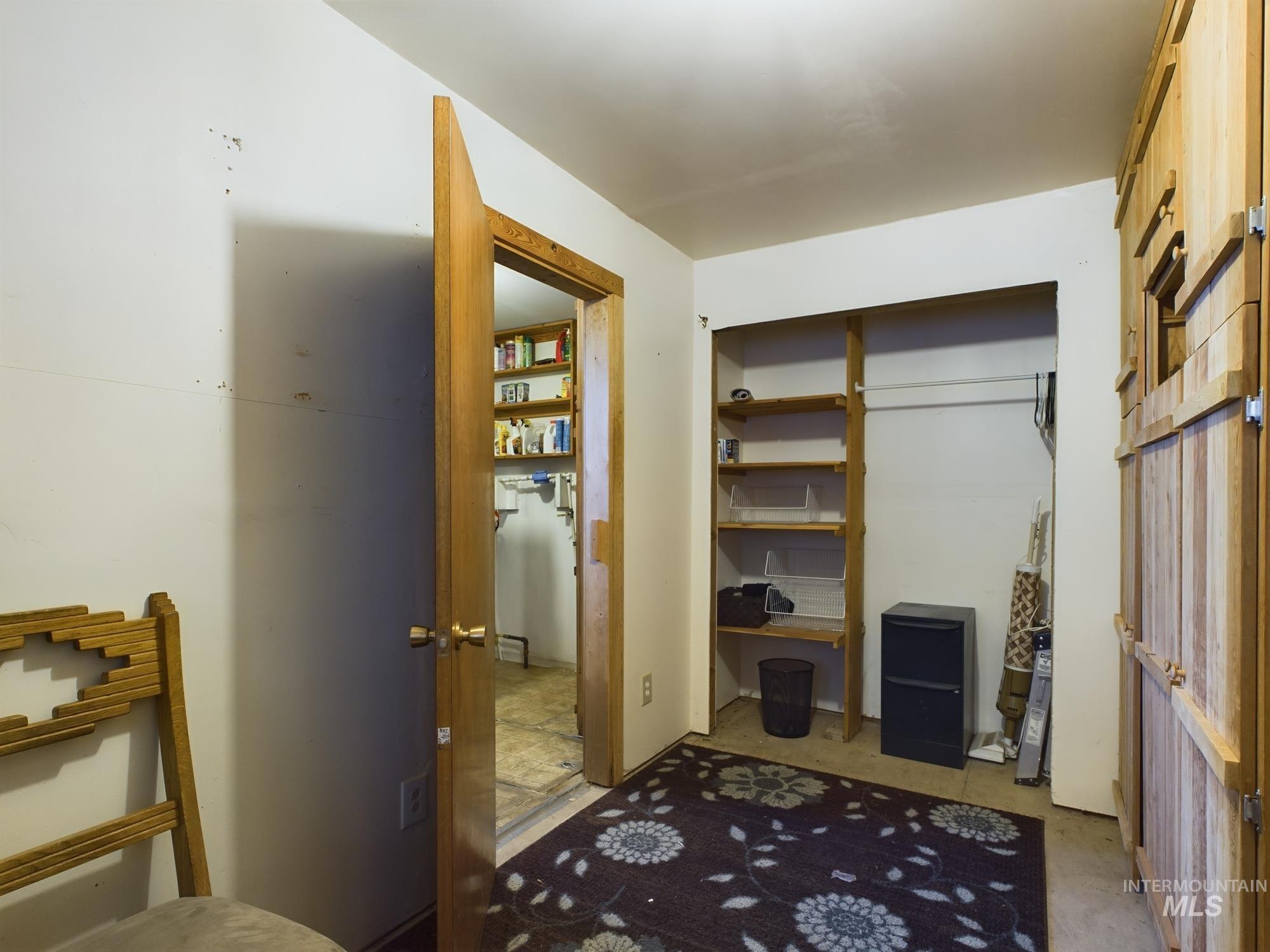 1886 & 1888 Crooked River Rd, Elk City, Idaho 83525, 3 Bedrooms, 3 Bathrooms, Residential For Sale, Price $349,000, 98944141