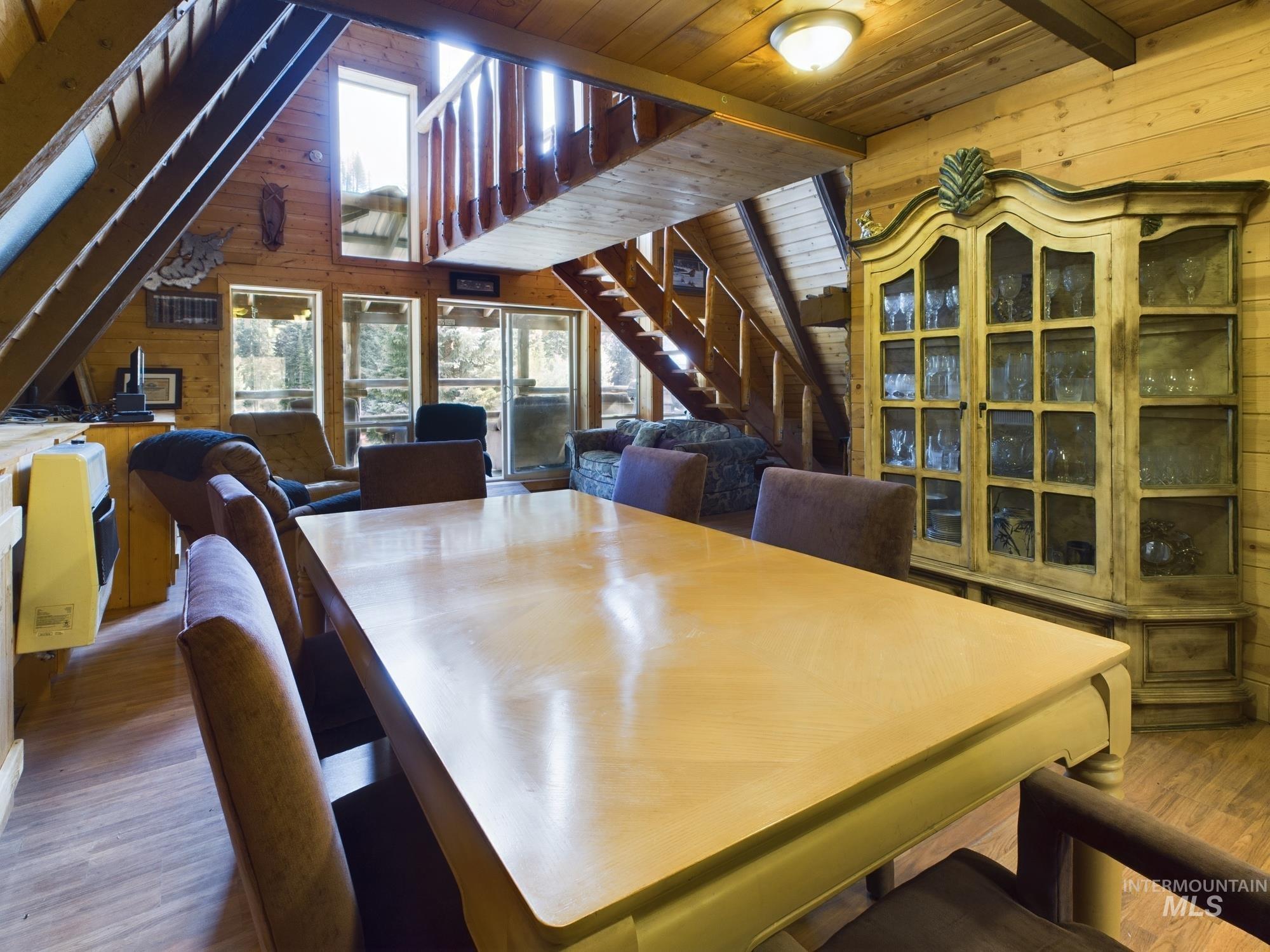 1886 & 1888 Crooked River Rd, Elk City, Idaho 83525, 3 Bedrooms, 3 Bathrooms, Residential For Sale, Price $349,000, 98944141