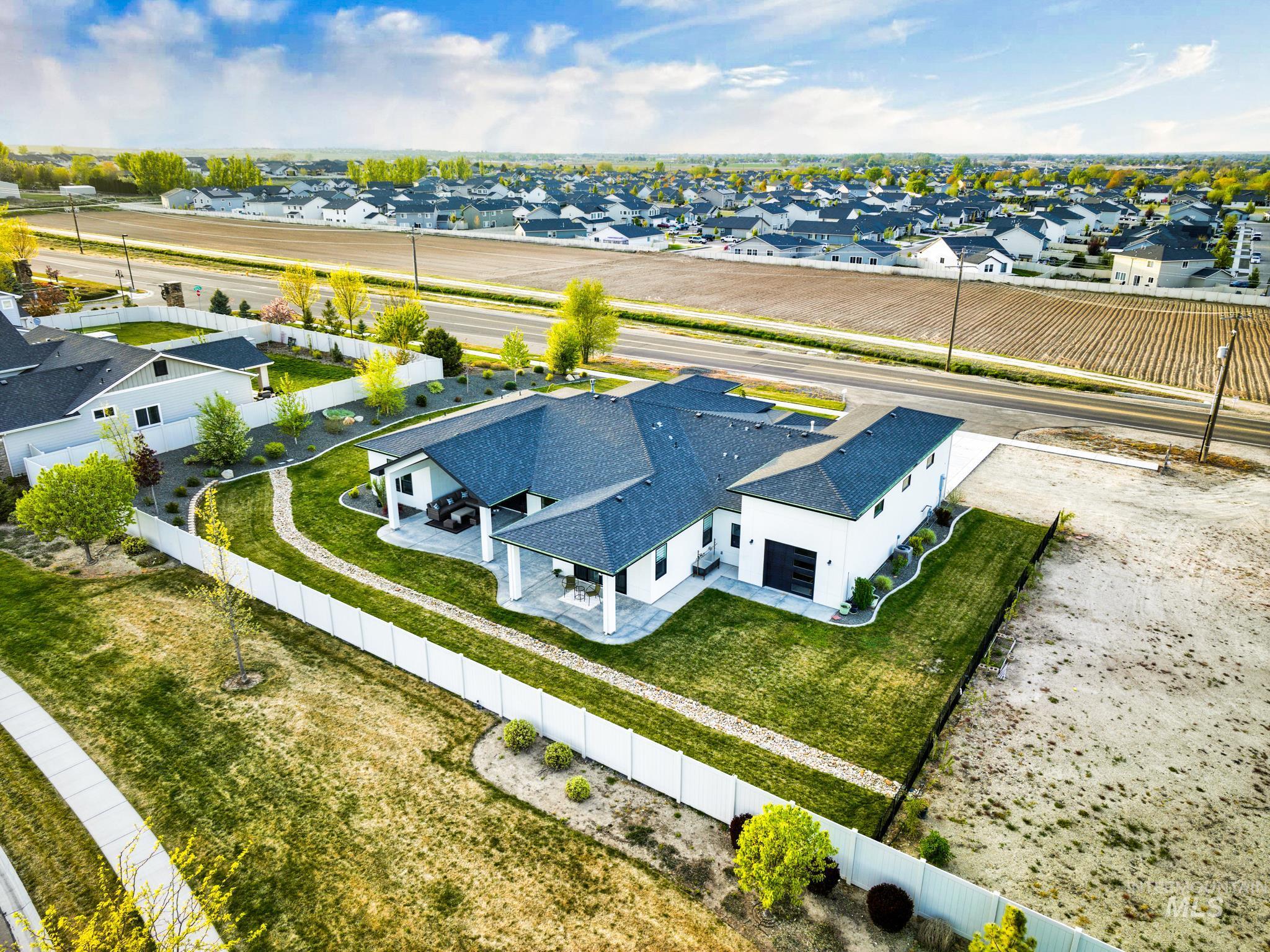 11127 Lake Lowell Ave, Nampa, Idaho 83686, 4 Bedrooms, 3.5 Bathrooms, Residential For Sale, Price $1,199,000, 98944485