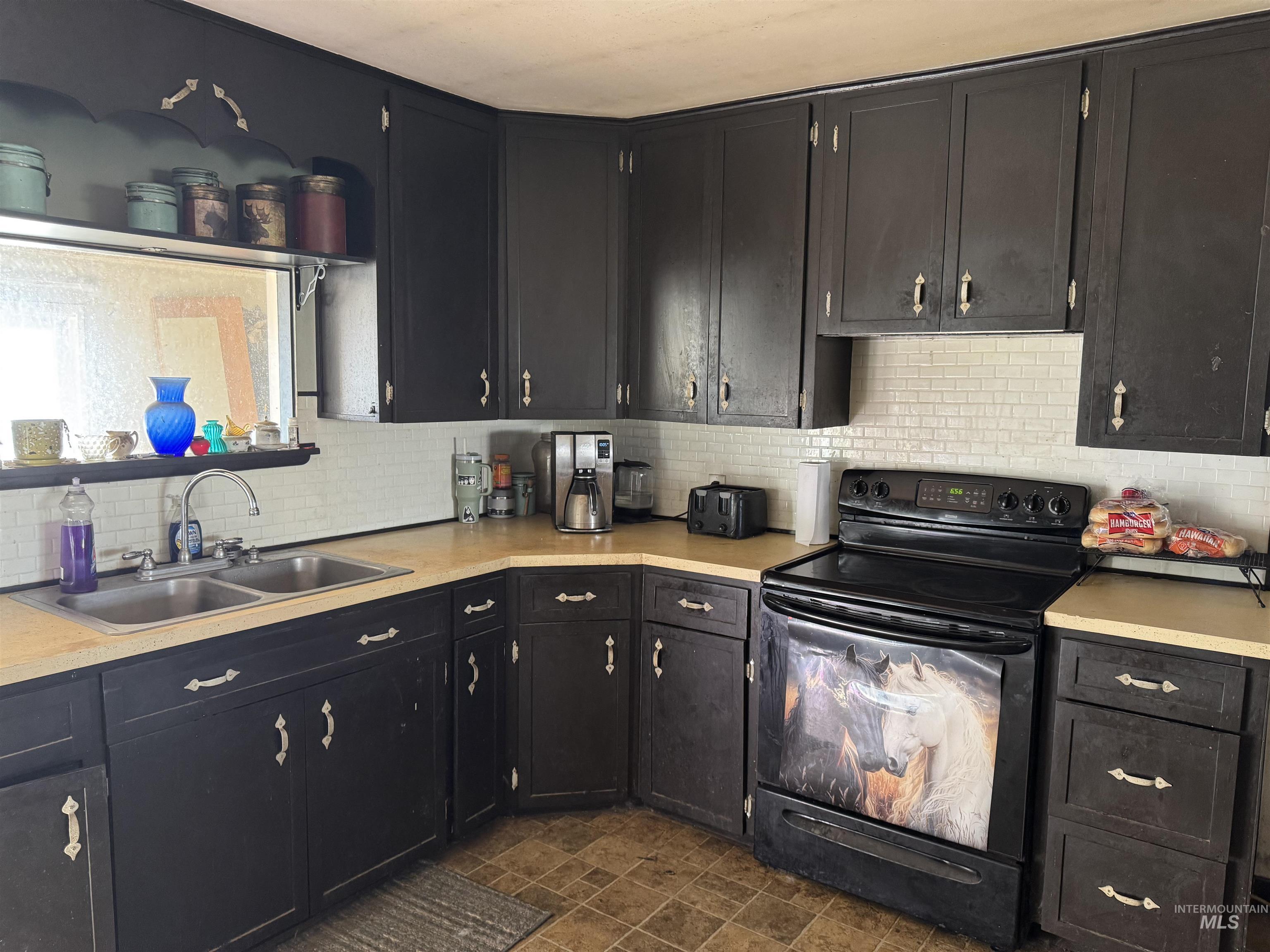 4781 Old HWY 30, Mountain Home, Idaho 83647, 3 Bedrooms, 1 Bathroom, Residential For Sale, Price $375,000, 98944587