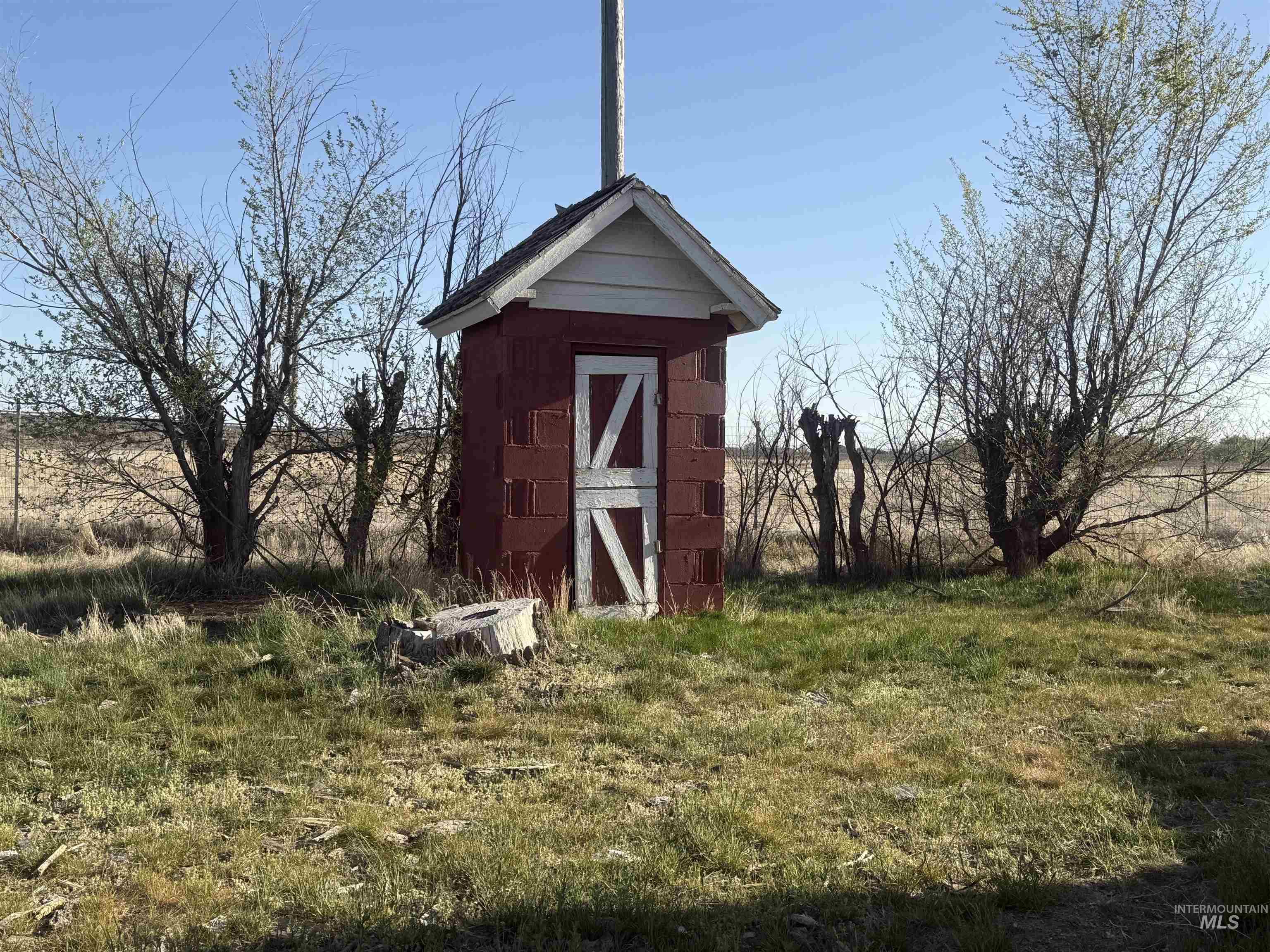 4781 Old HWY 30, Mountain Home, Idaho 83647, 3 Bedrooms, 1 Bathroom, Residential For Sale, Price $375,000, 98944587