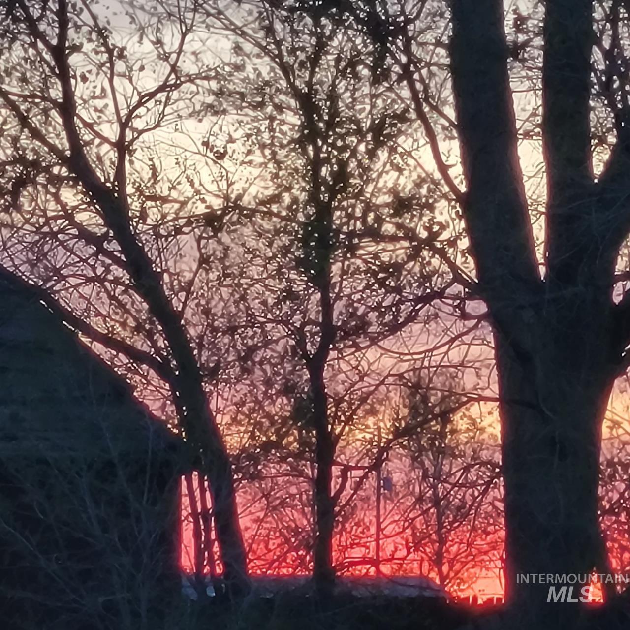 4781 Old HWY 30, Mountain Home, Idaho 83647, 3 Bedrooms, 1 Bathroom, Residential For Sale, Price $375,000, 98944587